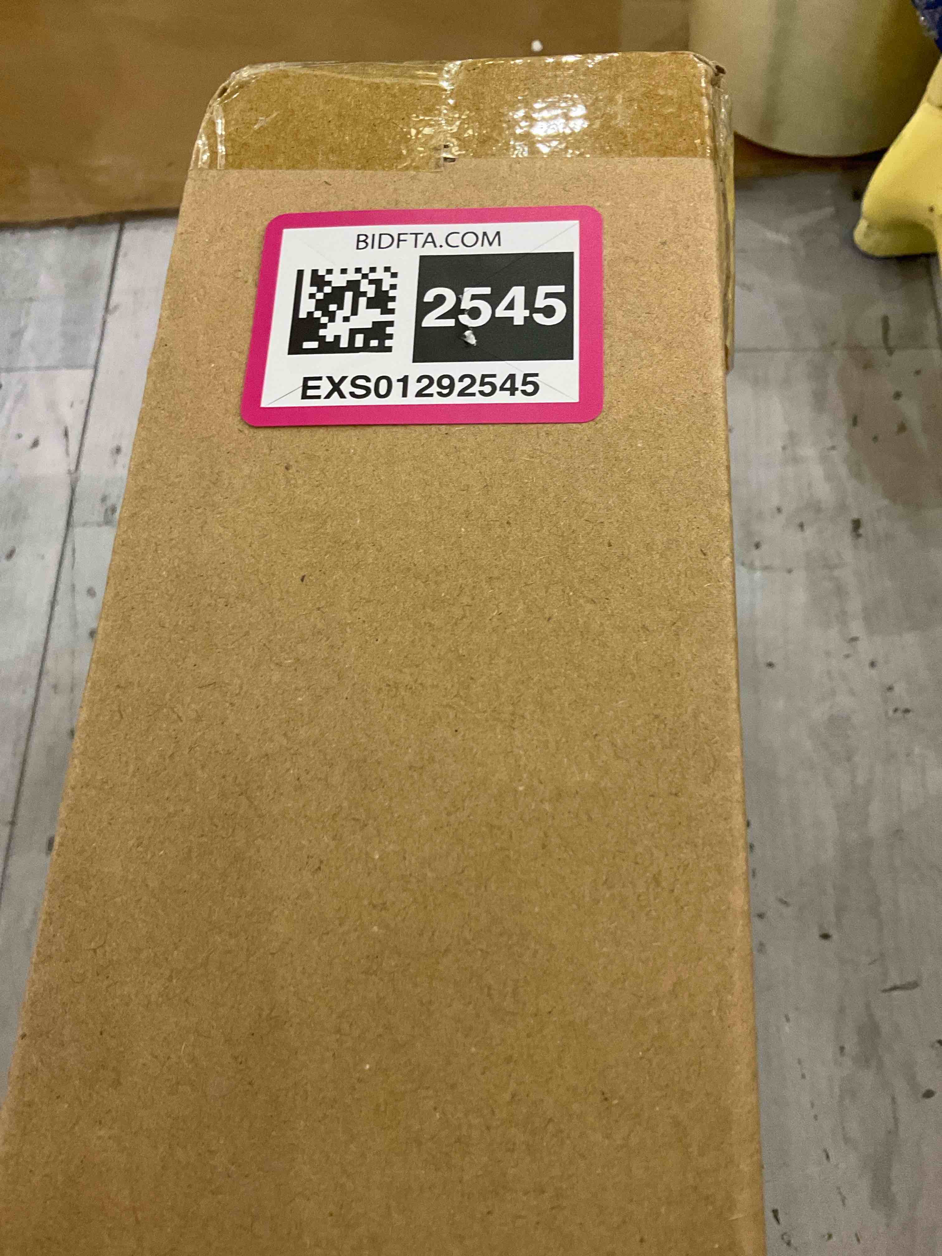 https://s3.amazonaws.com/lotting-images-prod/BargainHunt/EXS01292545_1712326831993.jpeg