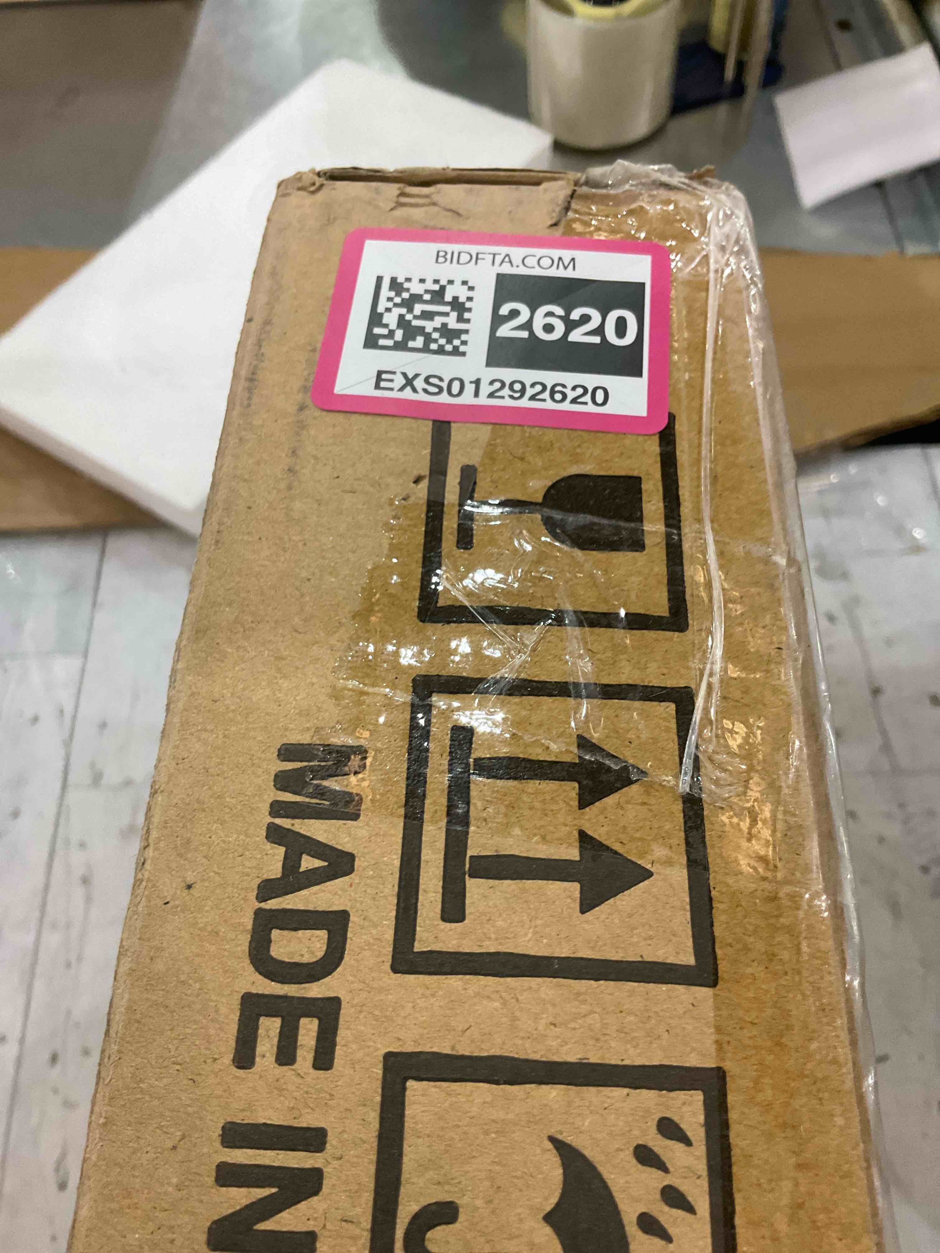 https://s3.amazonaws.com/lotting-images-prod/BargainHunt/EXS01292620_1712342692875.jpeg