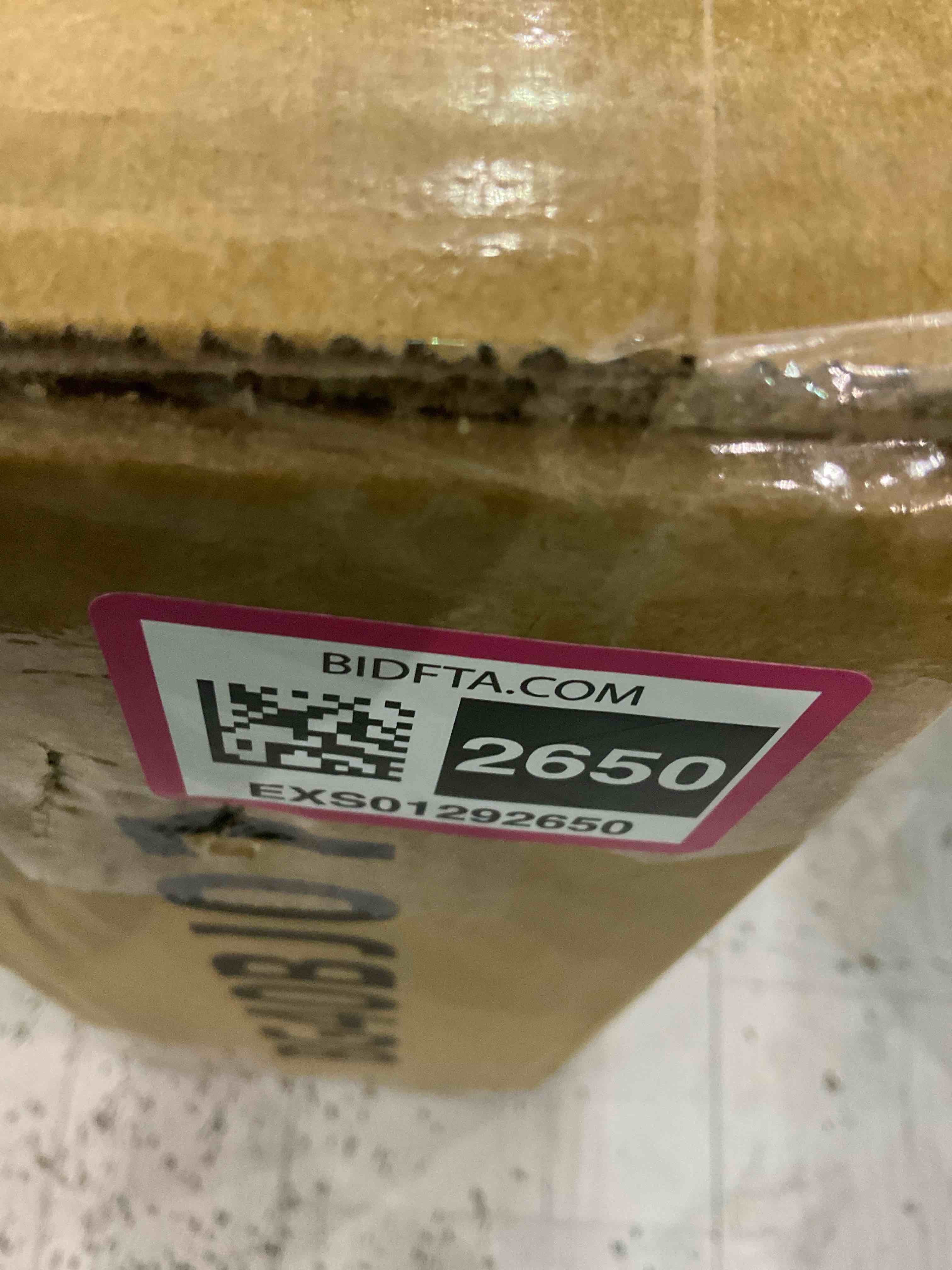 https://s3.amazonaws.com/lotting-images-prod/BargainHunt/EXS01292650_1712577423582.jpeg