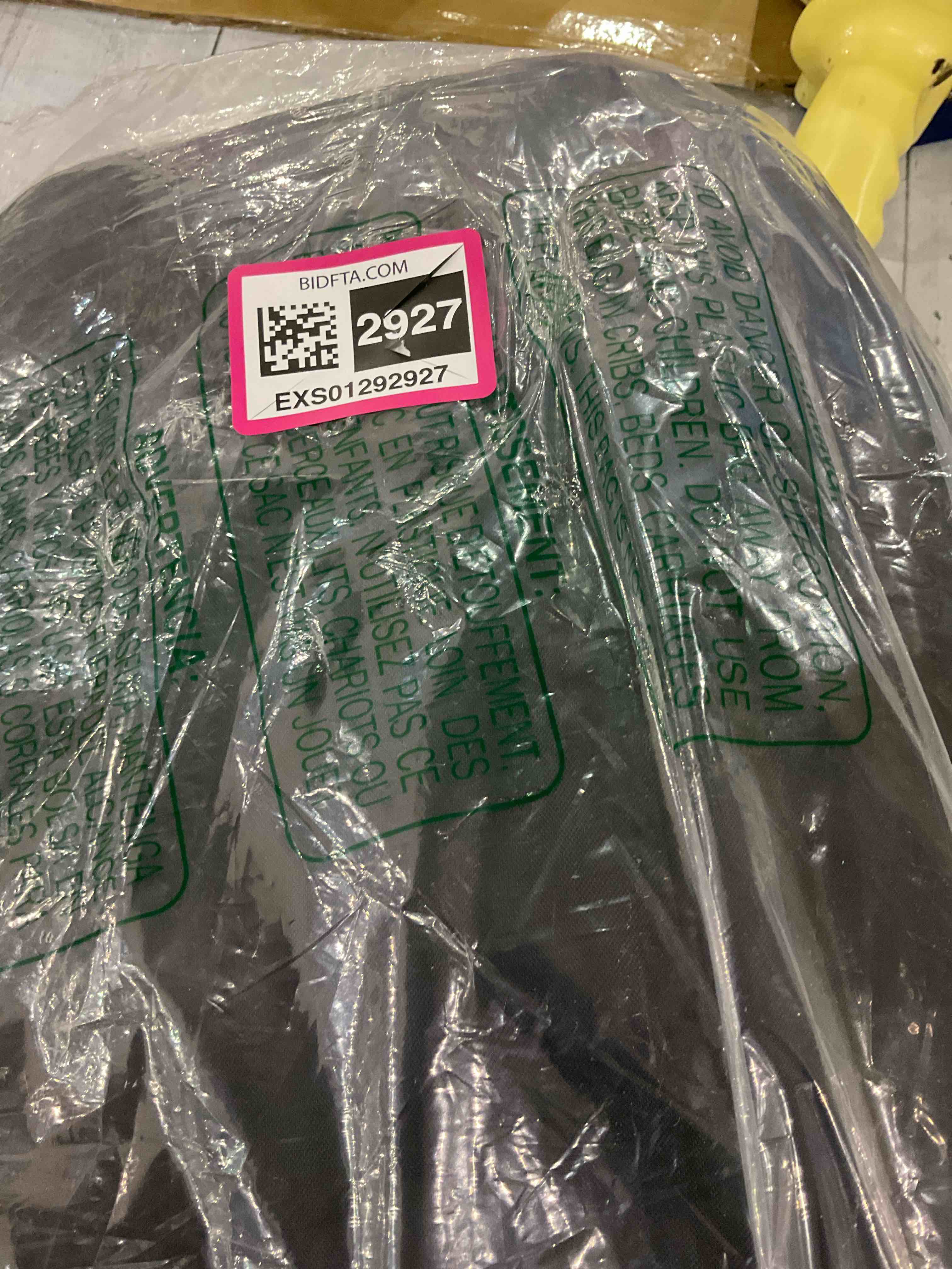 https://s3.amazonaws.com/lotting-images-prod/BargainHunt/EXS01292927_1712749674275.jpeg