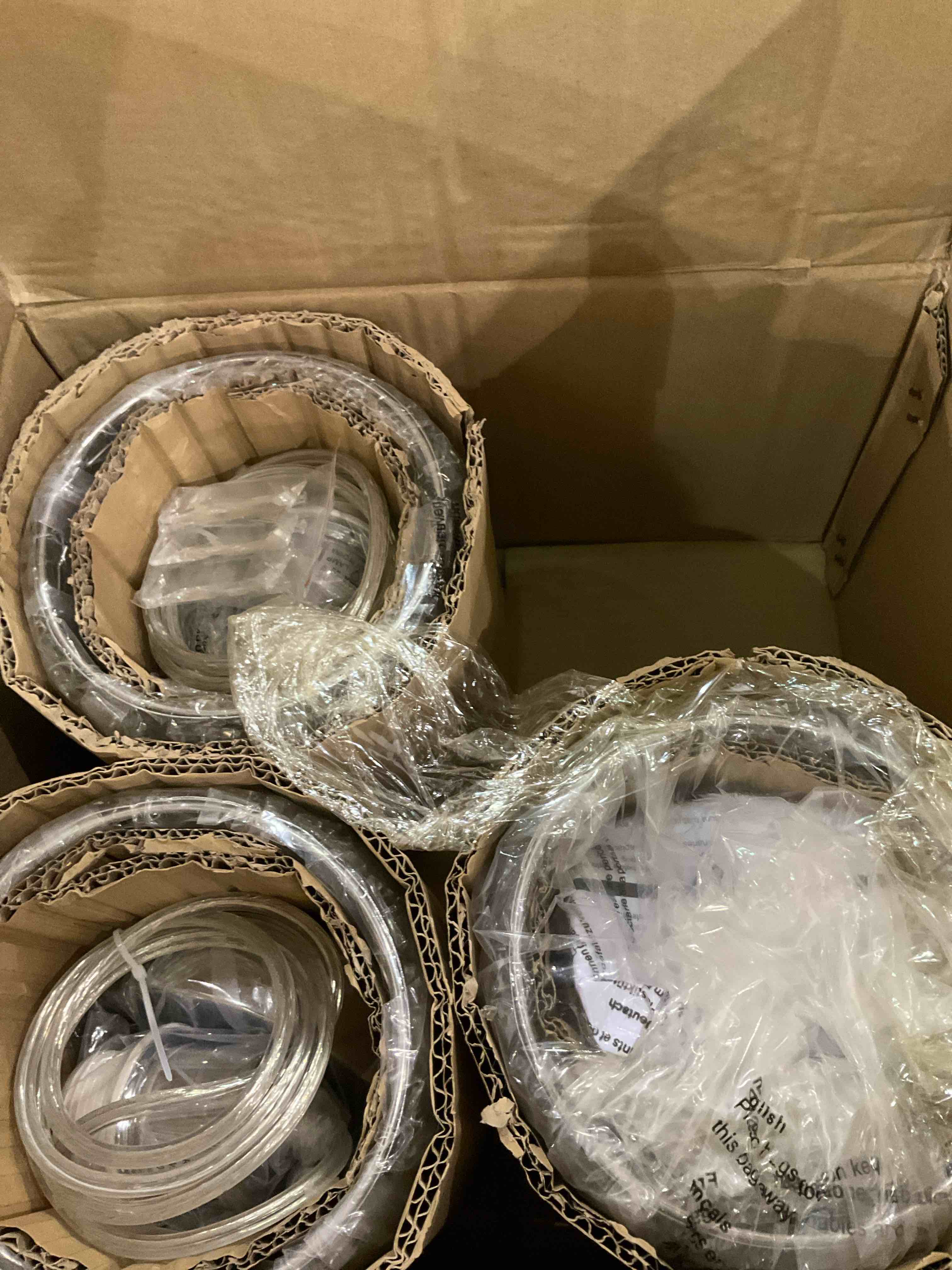 https://s3.amazonaws.com/lotting-images-prod/BargainHunt/EXS01292988_1712758146874.jpeg