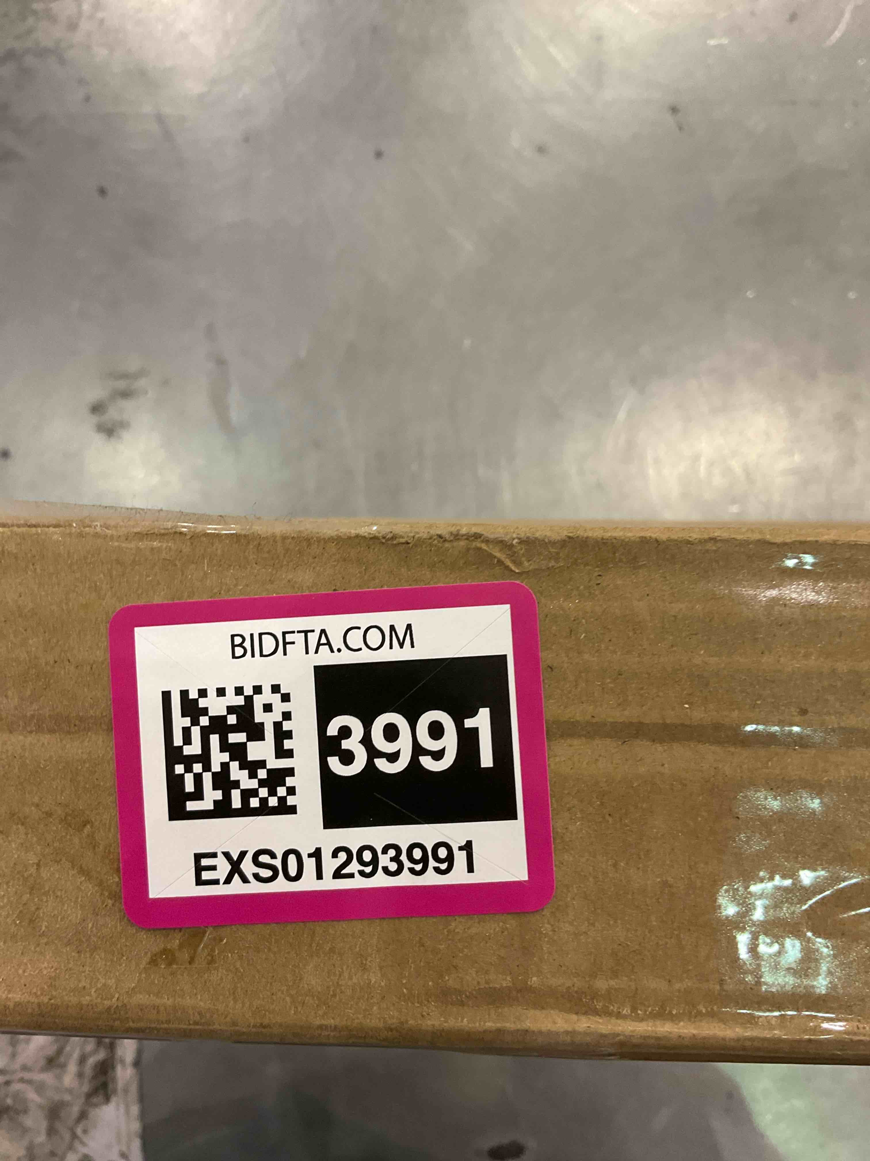 https://s3.amazonaws.com/lotting-images-prod/BargainHunt/EXS01293991_1713270650635.jpeg