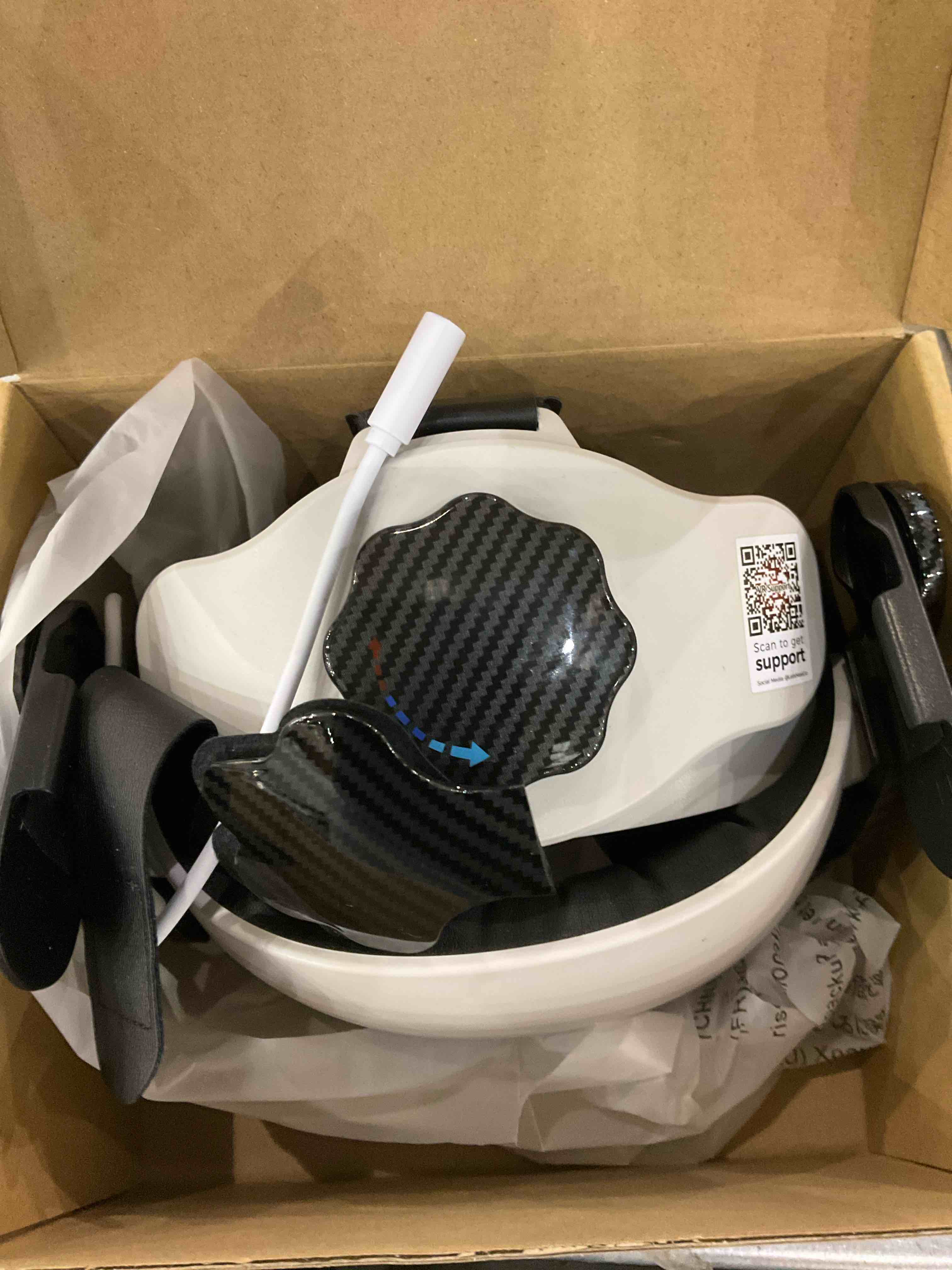 https://s3.amazonaws.com/lotting-images-prod/BargainHunt/EXS01294239_1712751086291.jpeg