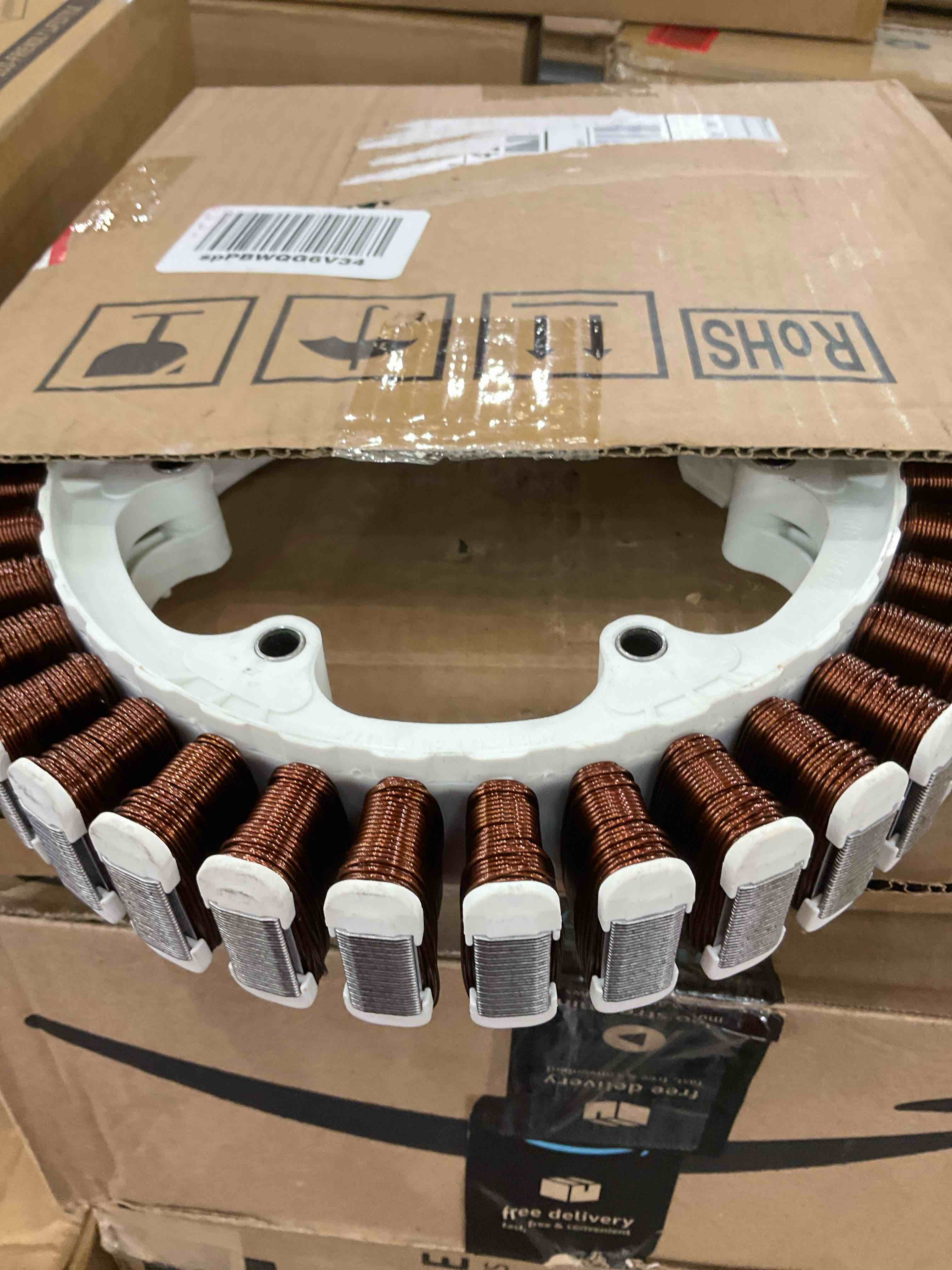 https://s3.amazonaws.com/lotting-images-prod/BargainHunt/EXS01294389_1712848350781.jpeg