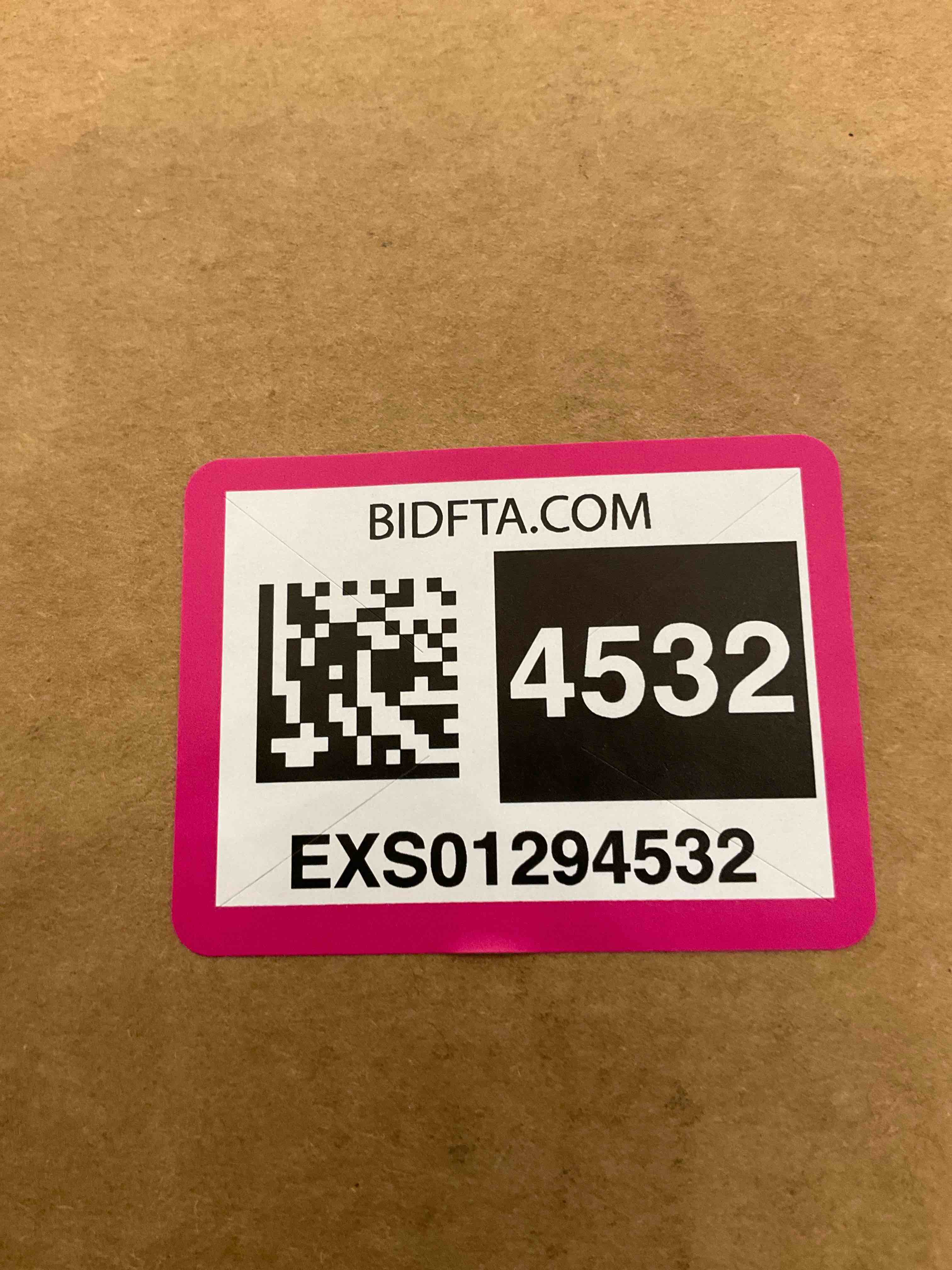 https://s3.amazonaws.com/lotting-images-prod/BargainHunt/EXS01294532_1713281711697.jpeg