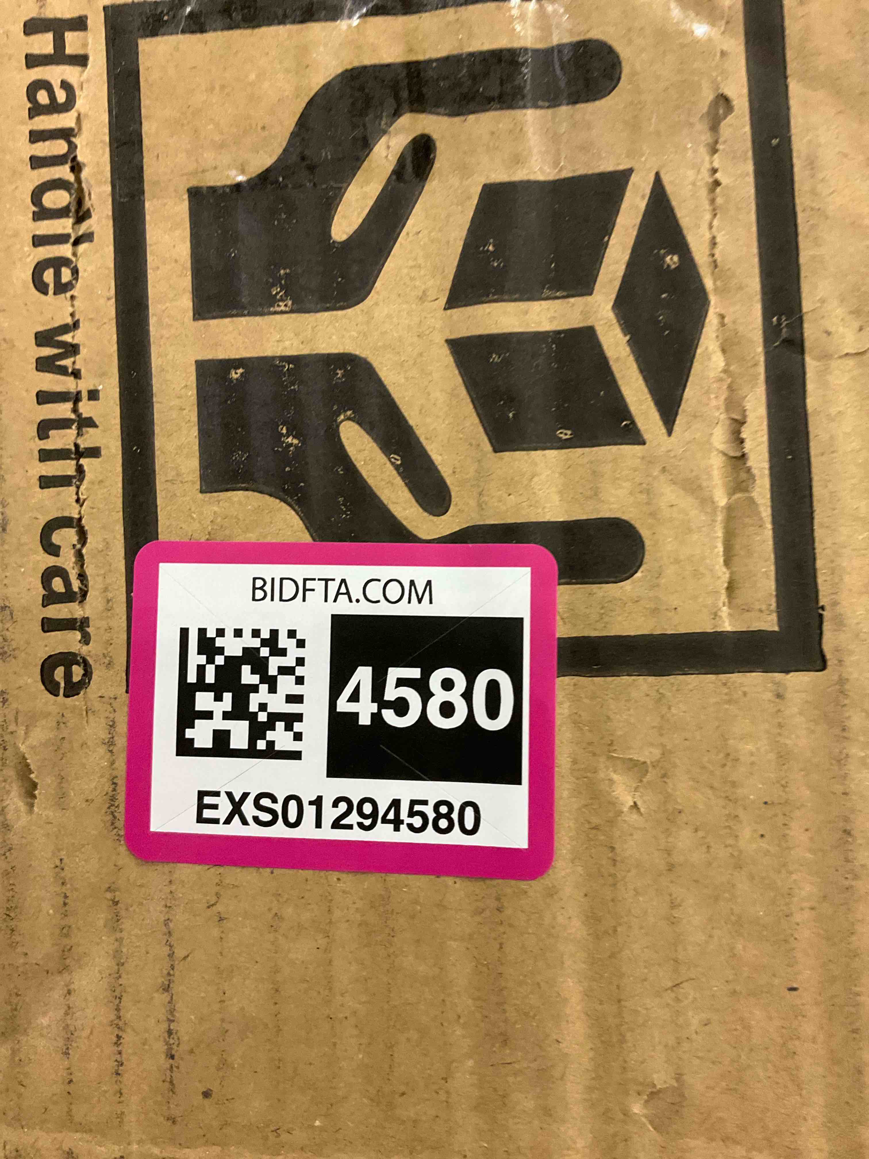 https://s3.amazonaws.com/lotting-images-prod/BargainHunt/EXS01294580_1713355359480.jpeg