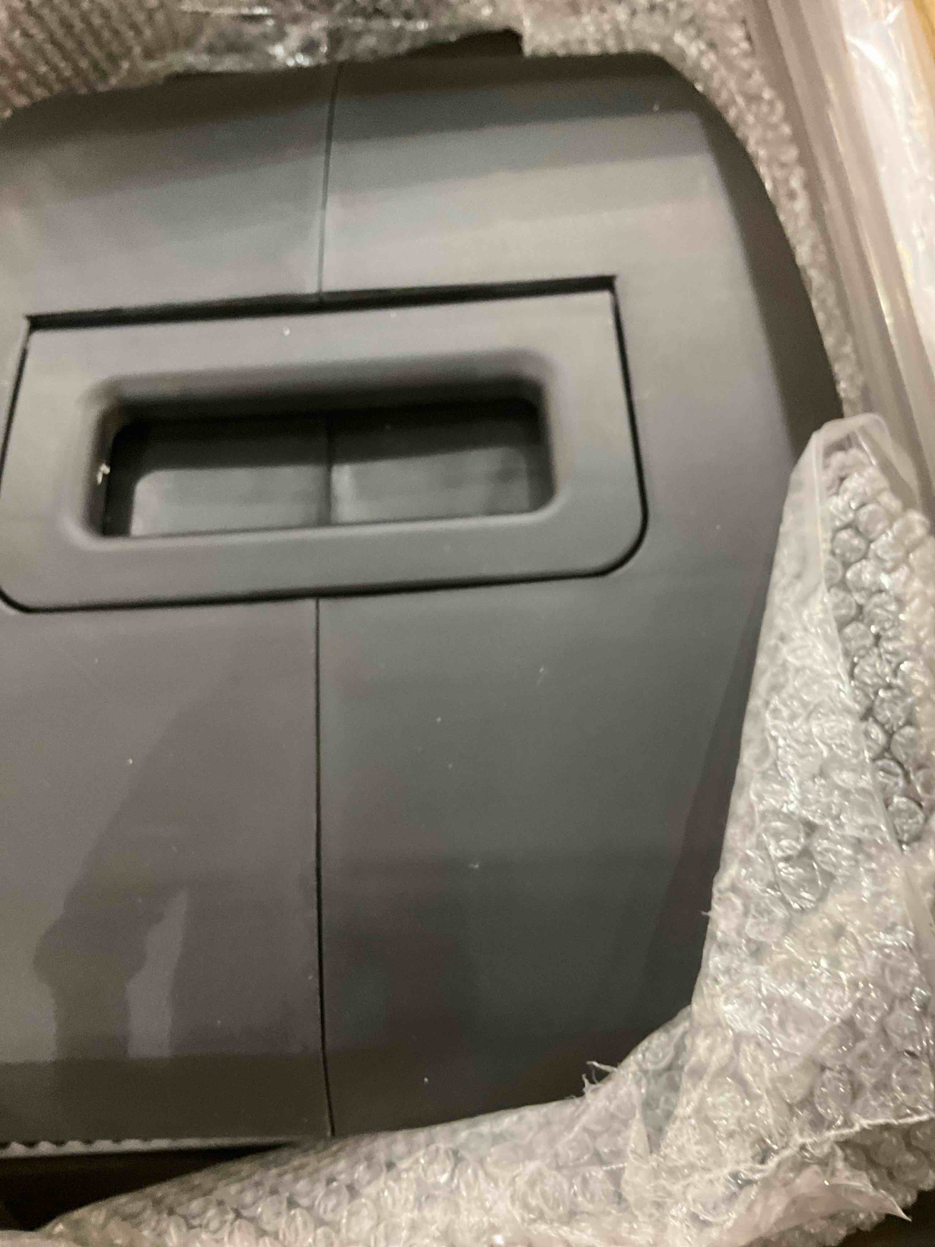 https://s3.amazonaws.com/lotting-images-prod/BargainHunt/EXS01294785_1713449764755.jpeg