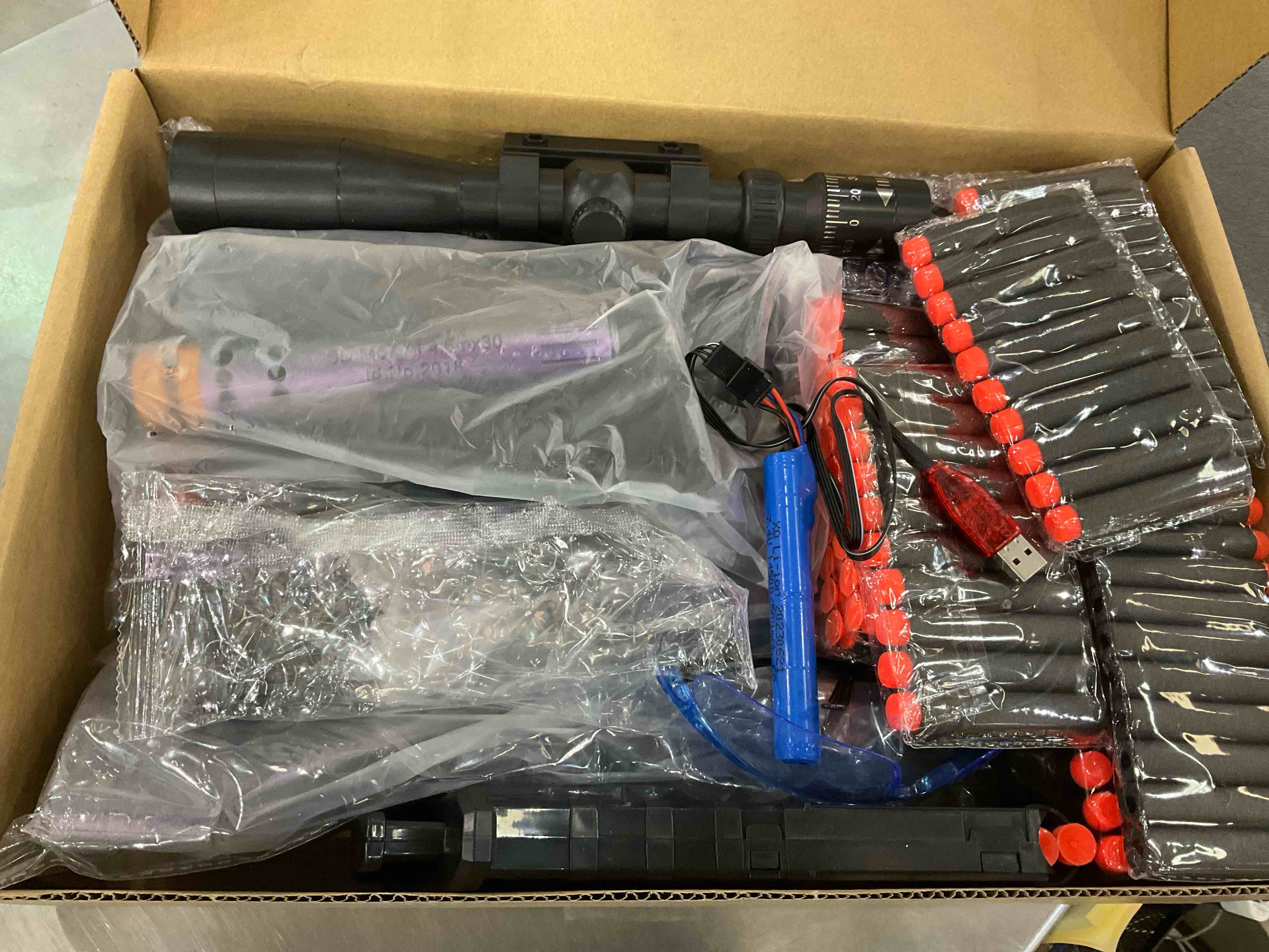 https://s3.amazonaws.com/lotting-images-prod/BargainHunt/EXS01295102_1712681826677.jpeg