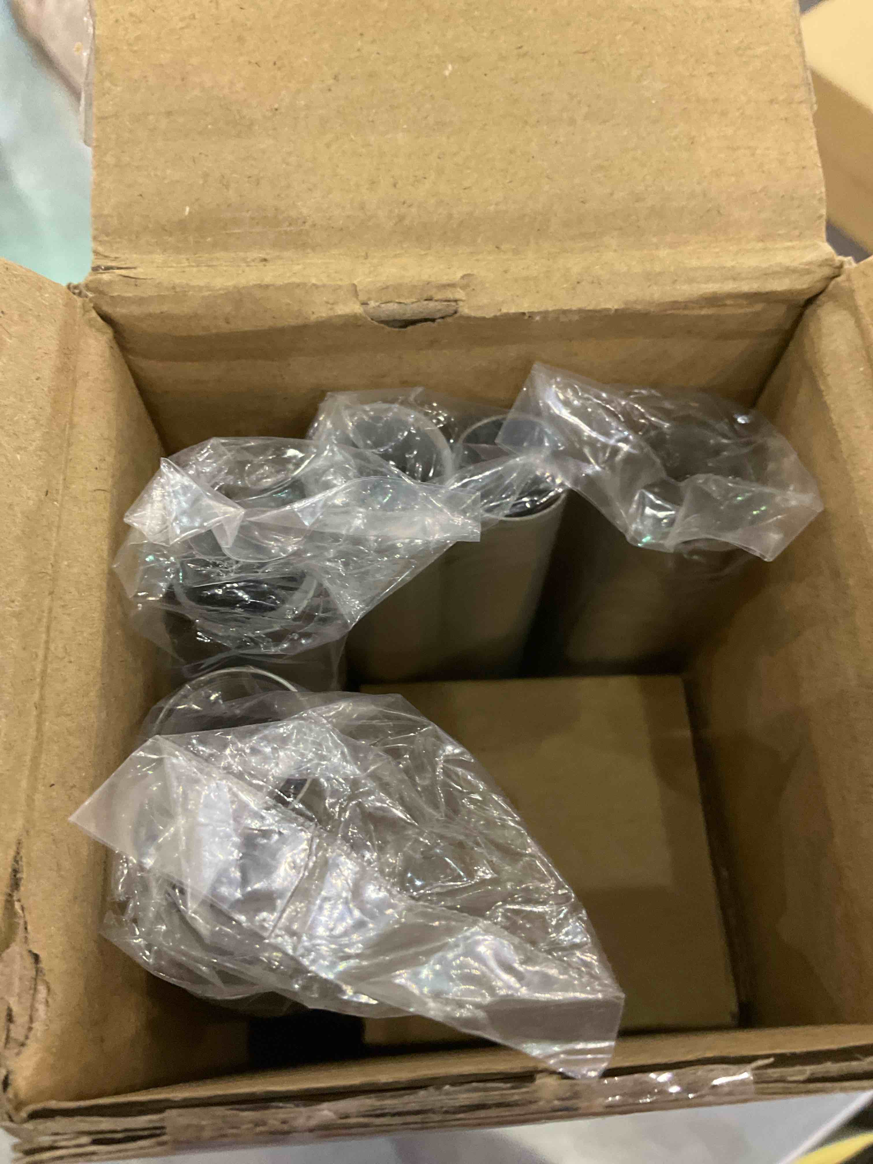 https://s3.amazonaws.com/lotting-images-prod/BargainHunt/EXS01295167_1712749499371.jpeg
