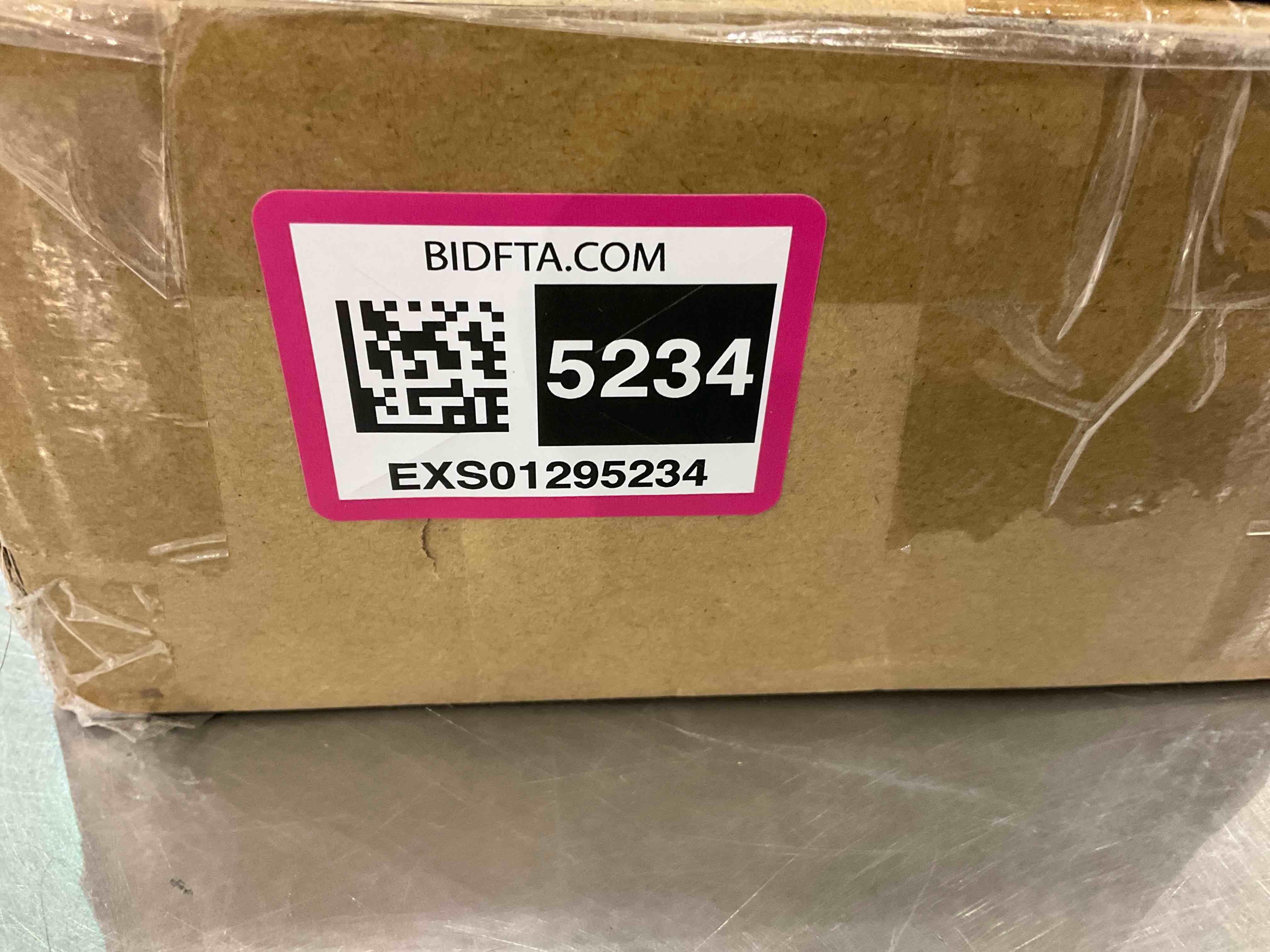 https://s3.amazonaws.com/lotting-images-prod/BargainHunt/EXS01295234_1712760750643.jpeg