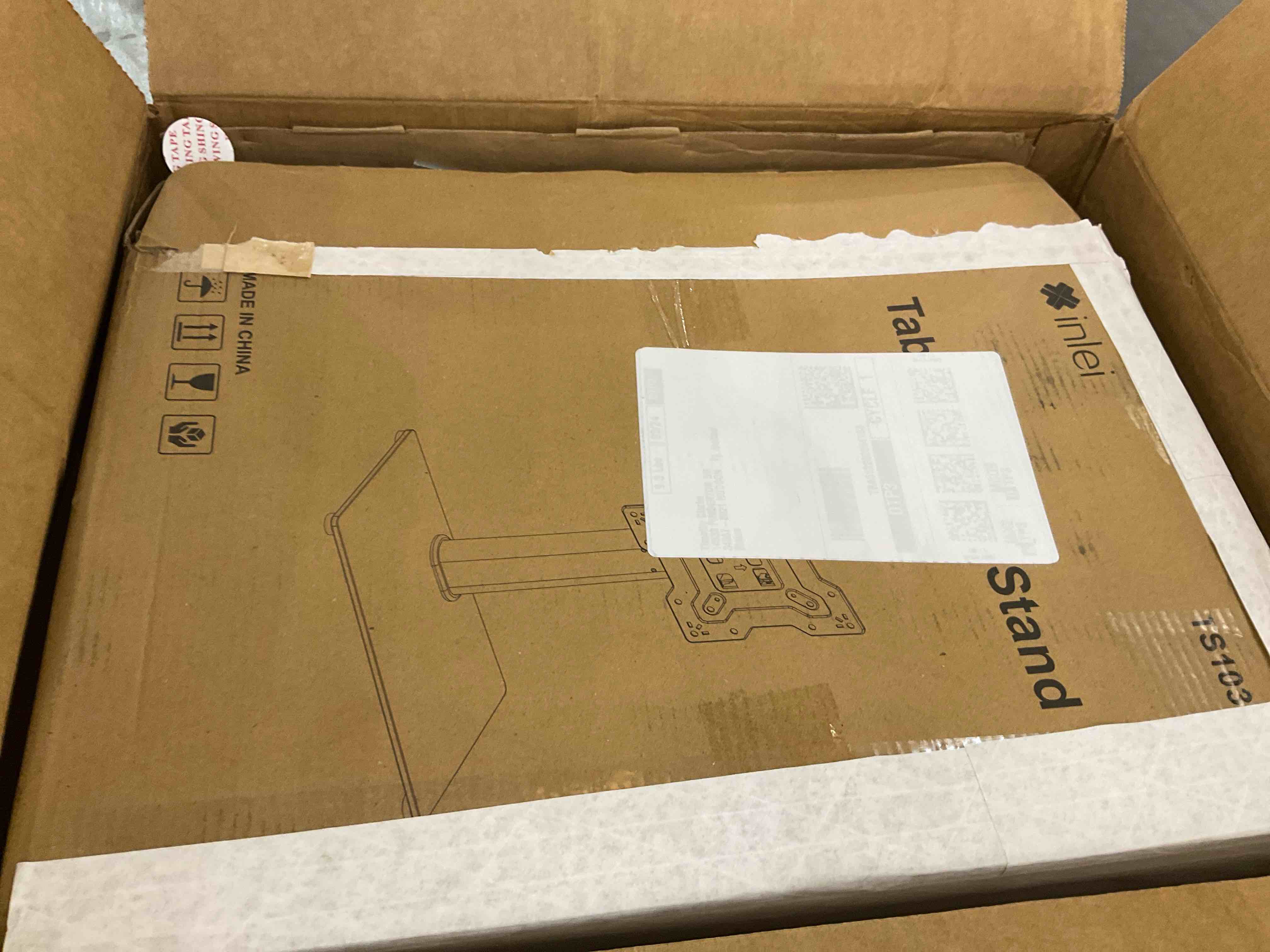 https://s3.amazonaws.com/lotting-images-prod/BargainHunt/EXS01295489_1712932897878.jpeg