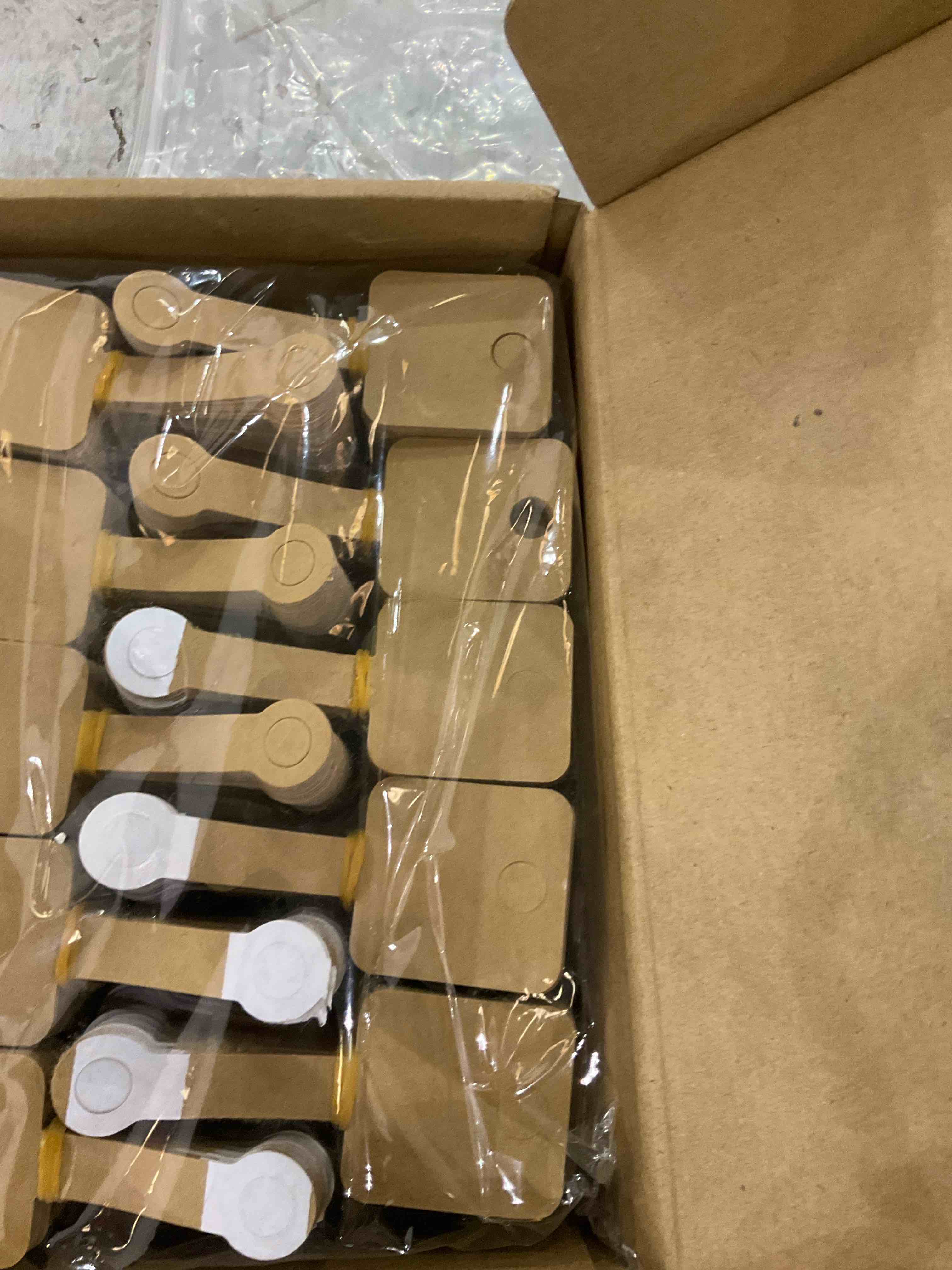 https://s3.amazonaws.com/lotting-images-prod/BargainHunt/EXS01295507_1712760347909.jpeg