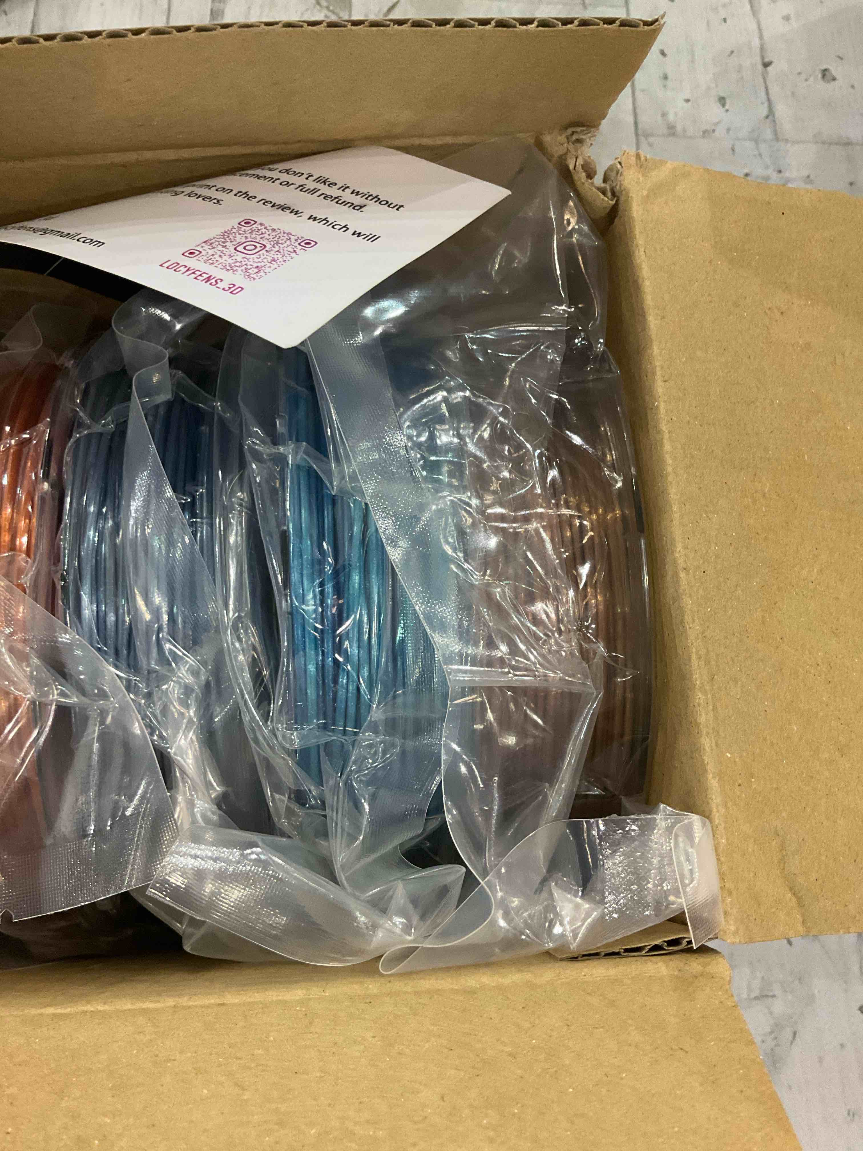 https://s3.amazonaws.com/lotting-images-prod/BargainHunt/EXS01295508_1712760434908.jpeg