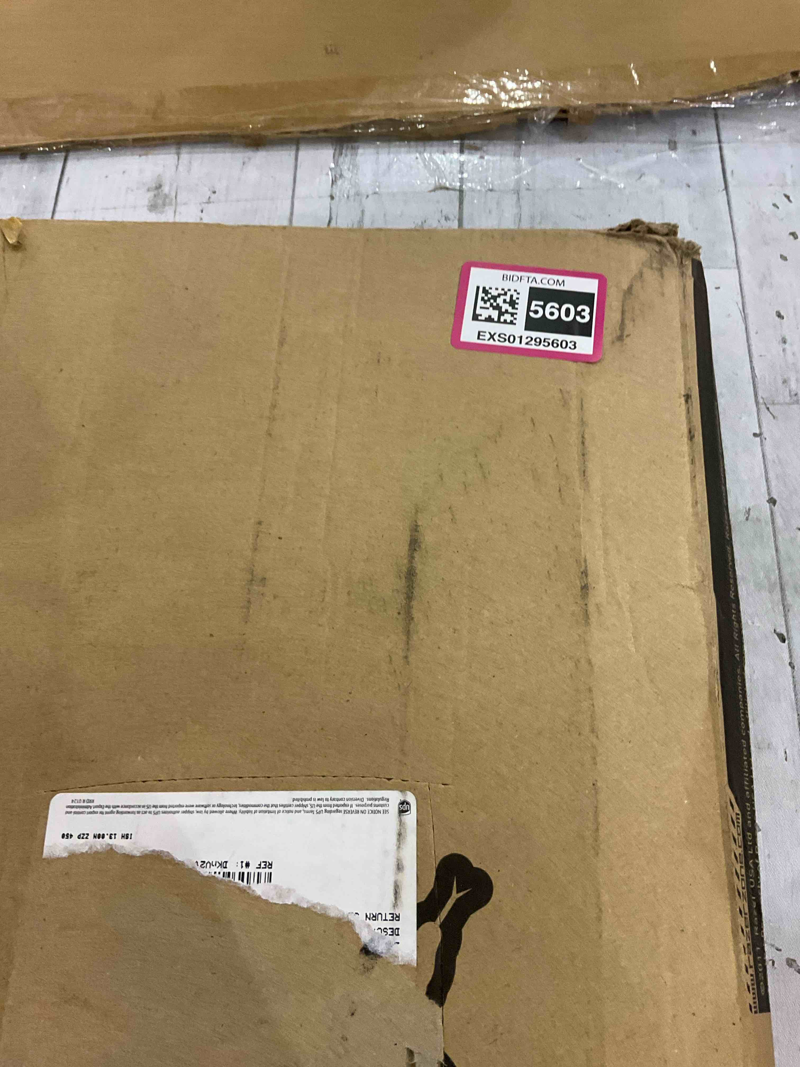 https://s3.amazonaws.com/lotting-images-prod/BargainHunt/EXS01295603_1712835597383.jpeg