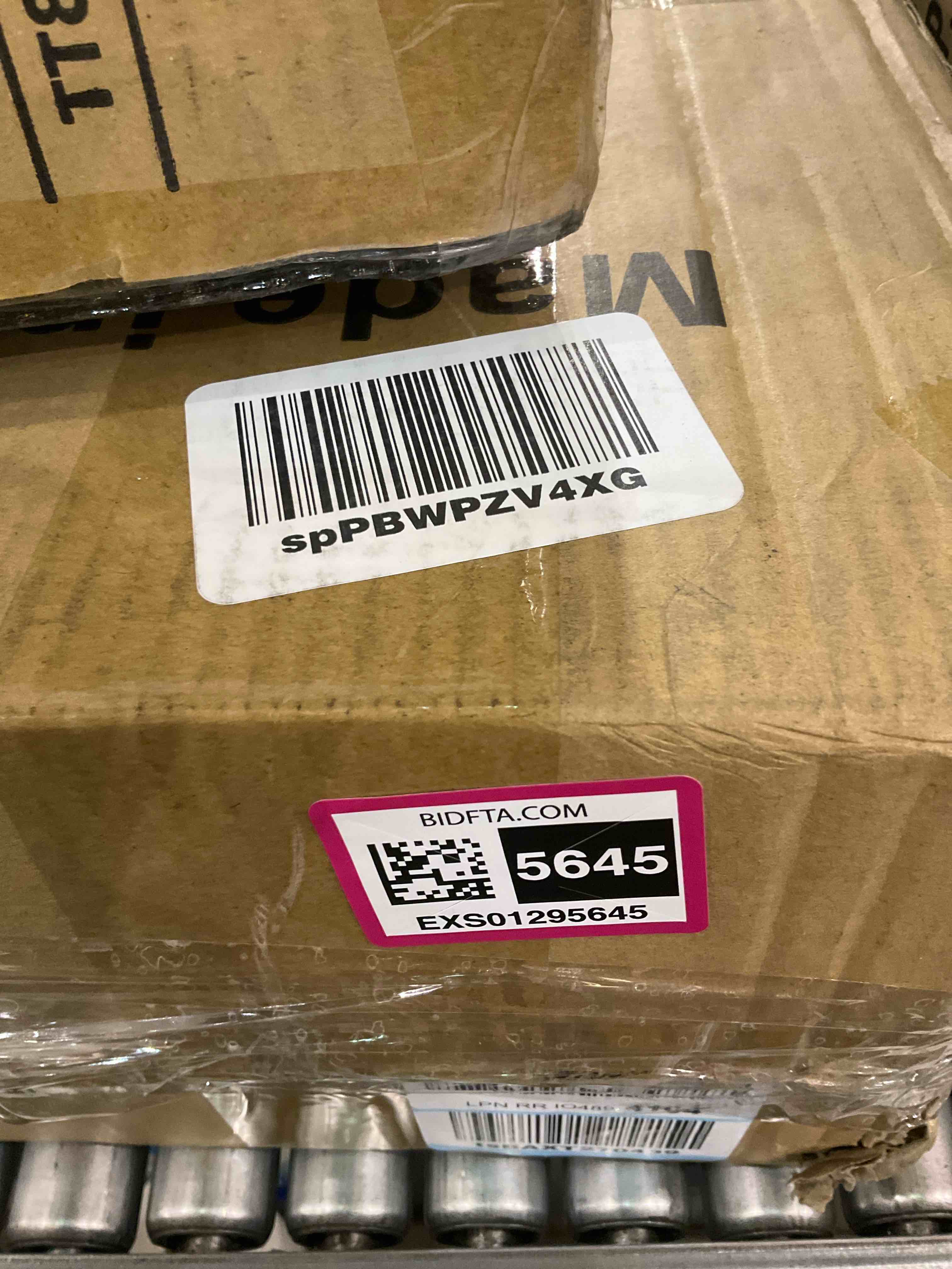 https://s3.amazonaws.com/lotting-images-prod/BargainHunt/EXS01295645_1712843814799.jpeg