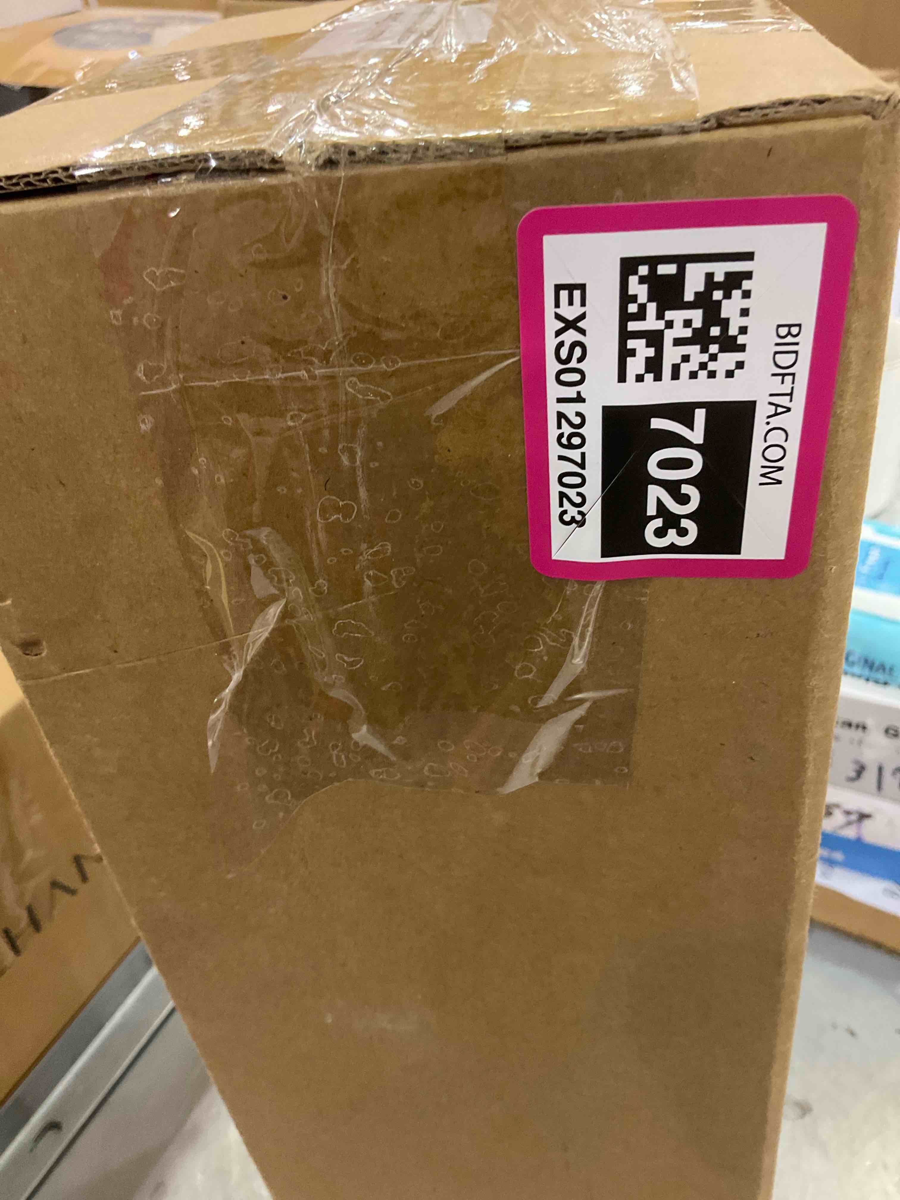 https://s3.amazonaws.com/lotting-images-prod/BargainHunt/EXS01297023_1712330742094.jpeg
