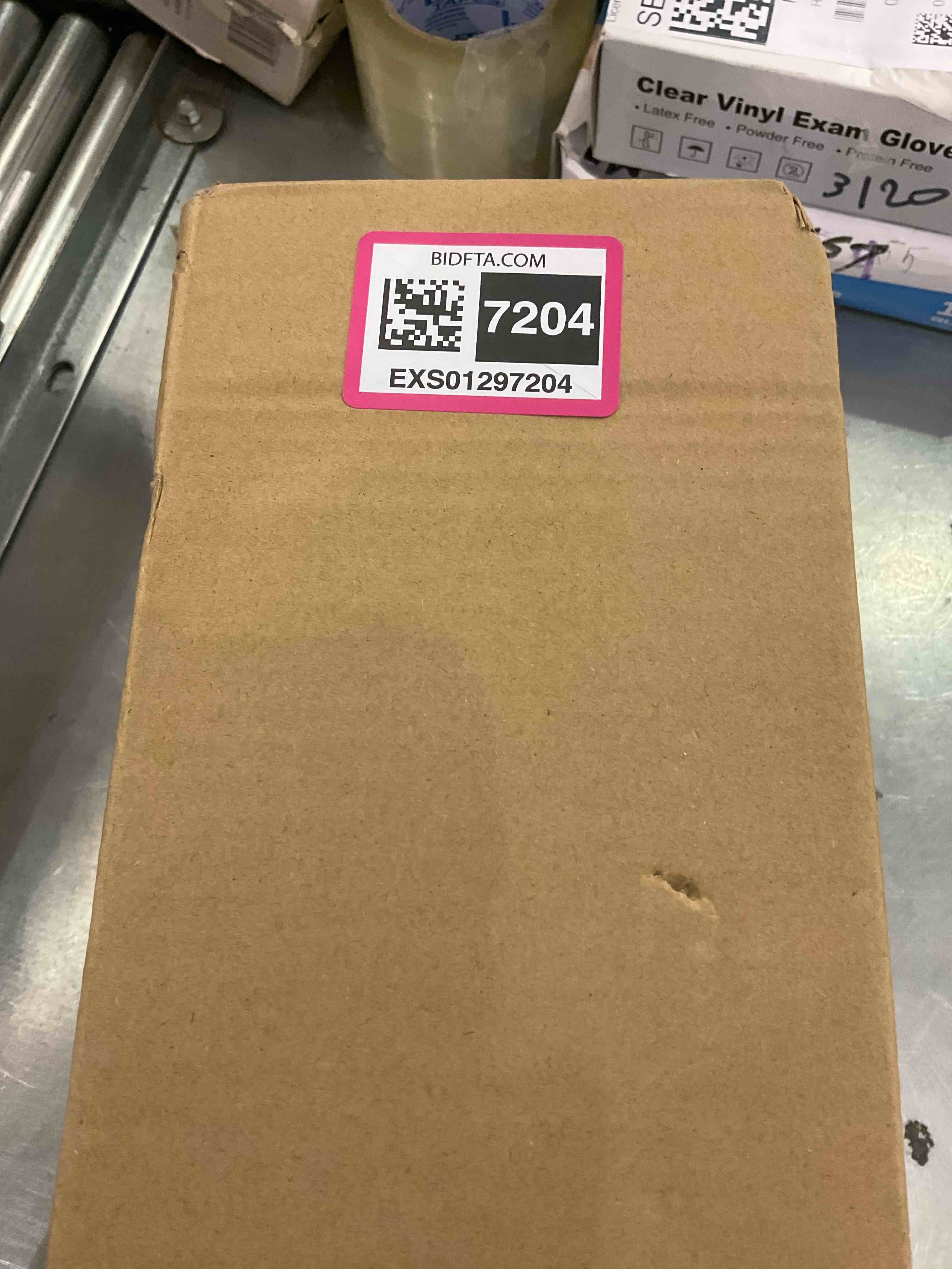 https://s3.amazonaws.com/lotting-images-prod/BargainHunt/EXS01297204_1712588611298.jpeg