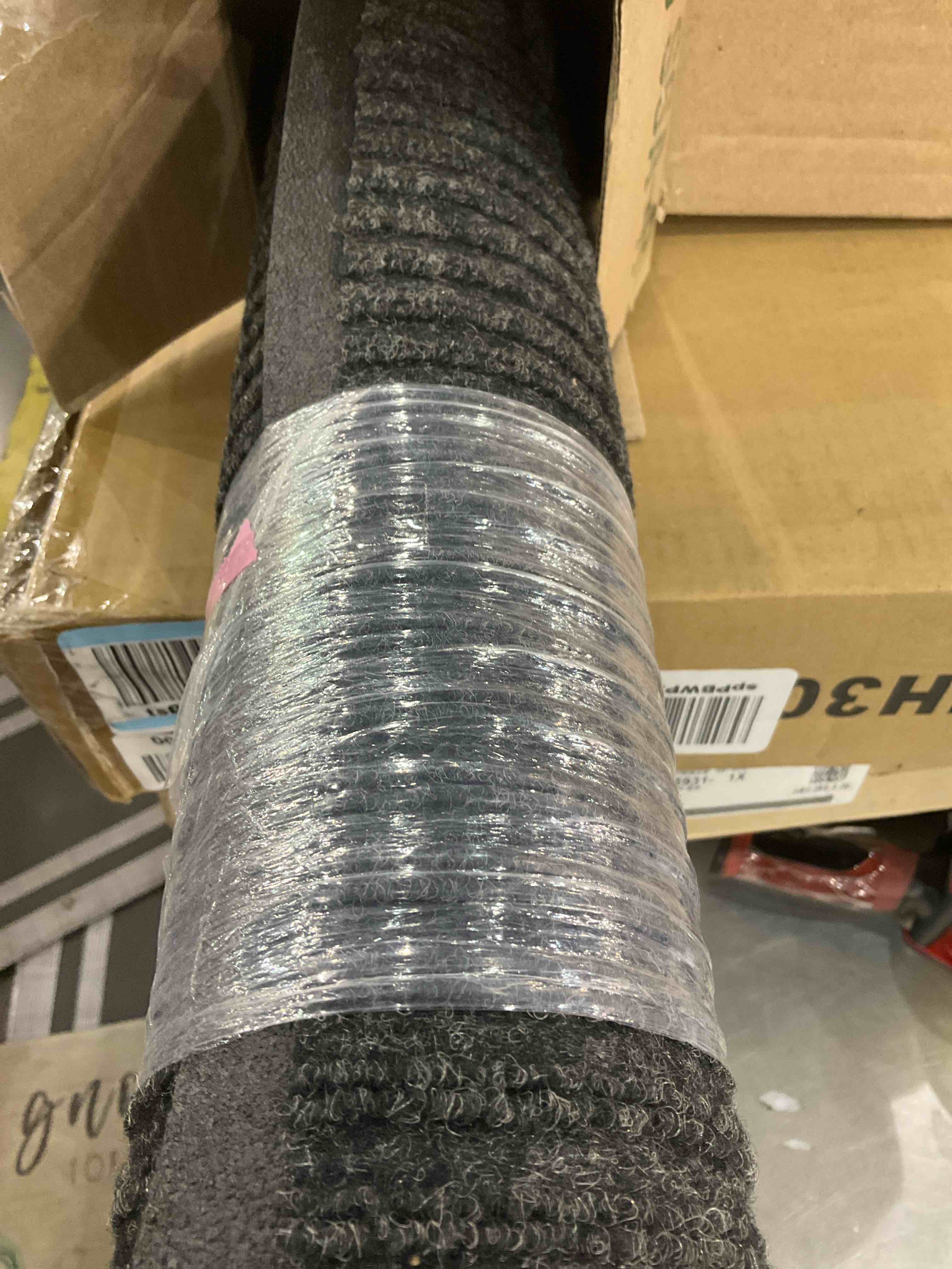 Apache Mills Indoor Outdoor Textures Squares Entryway Doormat, Durable Carpet, 3 ft x 5 ft, Pepper