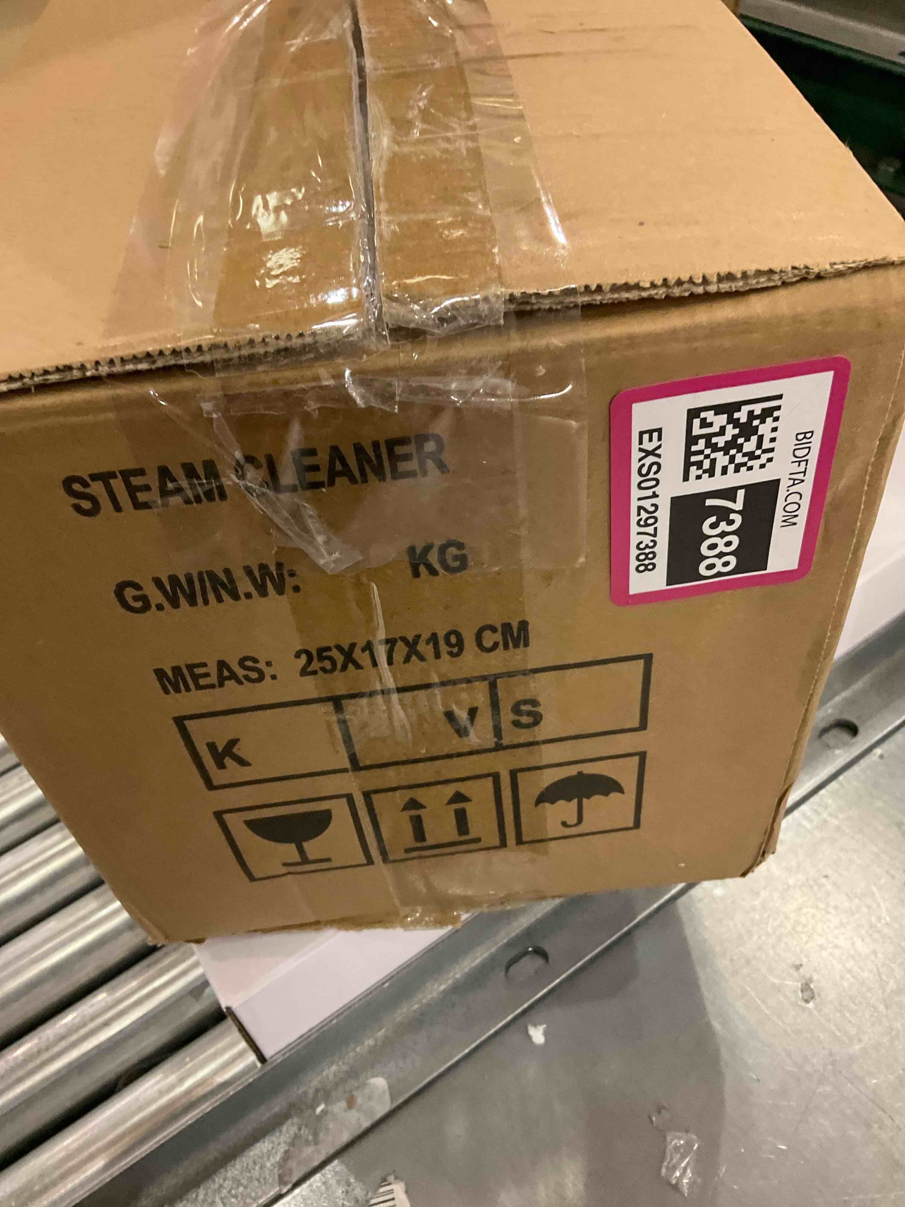 https://s3.amazonaws.com/lotting-images-prod/BargainHunt/EXS01297388_1712676918320.jpeg