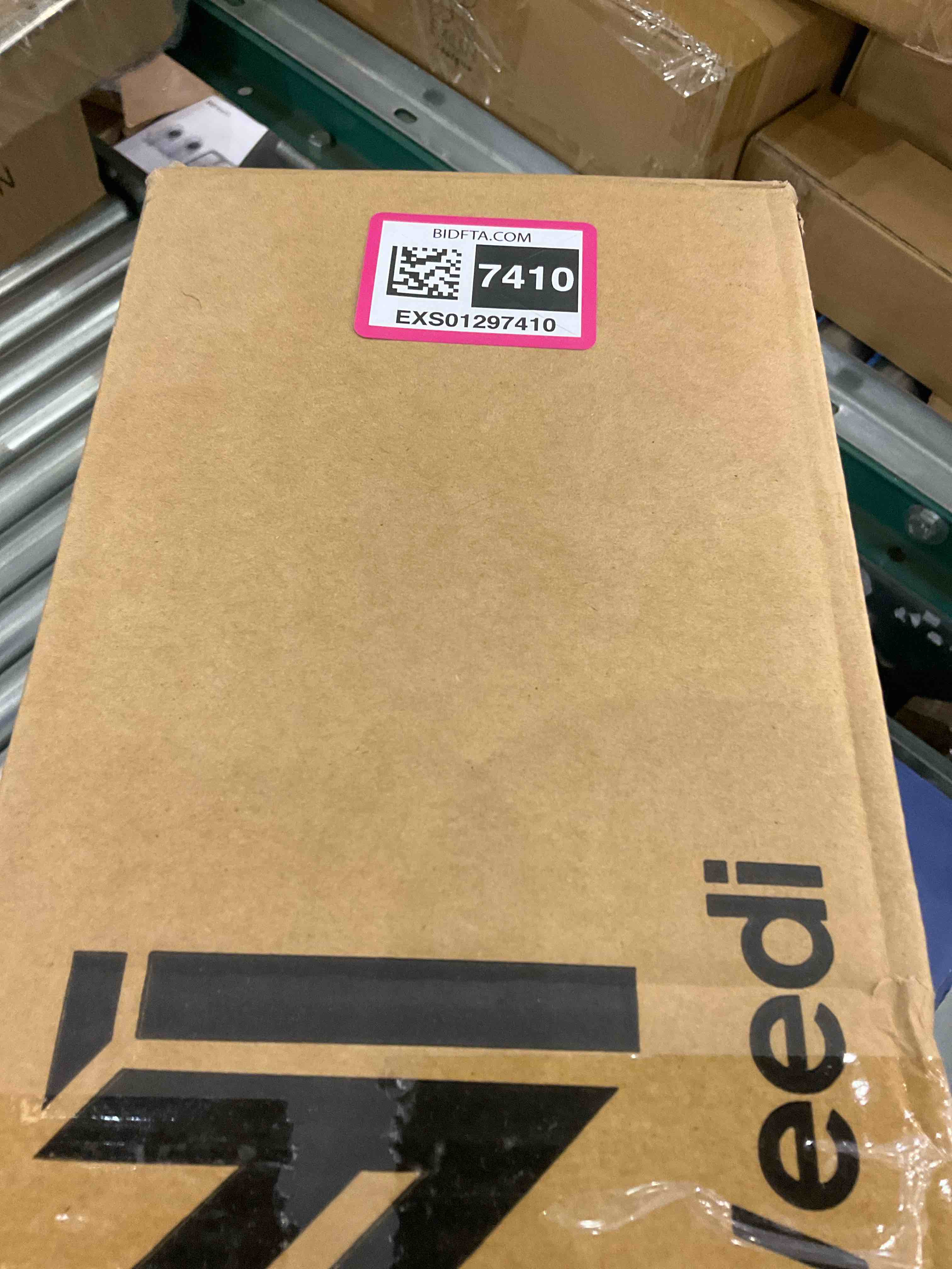 https://s3.amazonaws.com/lotting-images-prod/BargainHunt/EXS01297410_1712681739494.jpeg