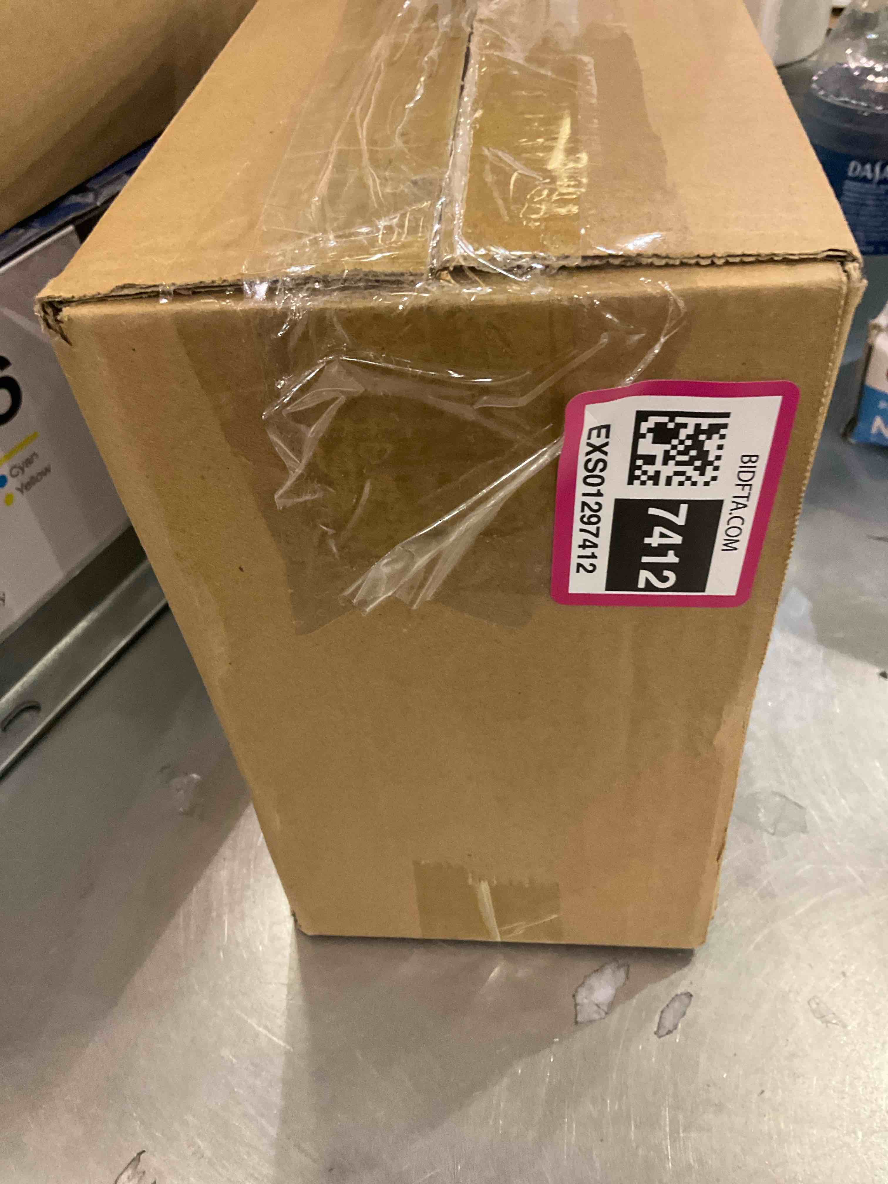 https://s3.amazonaws.com/lotting-images-prod/BargainHunt/EXS01297412_1712682158279.jpeg