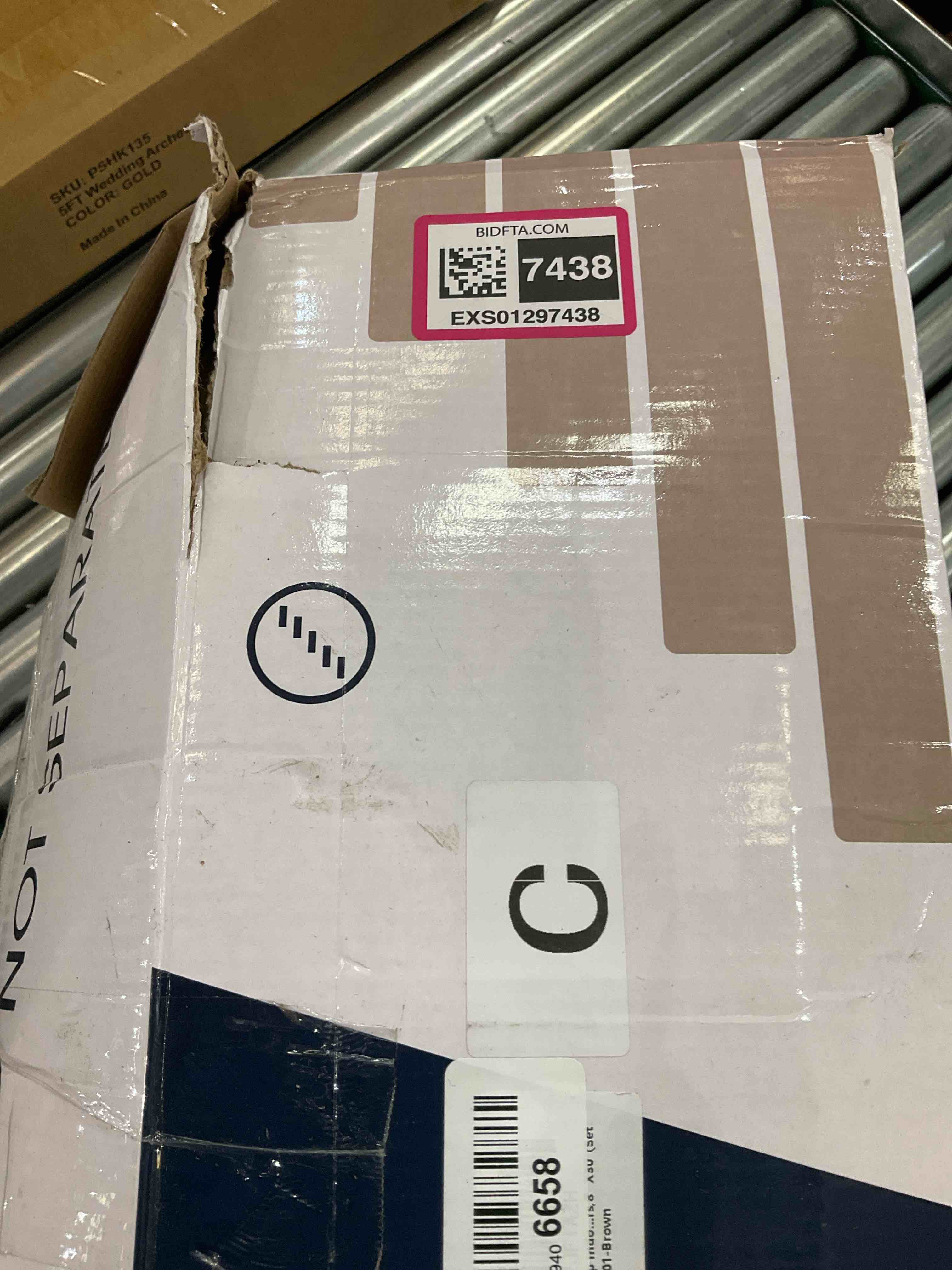 https://s3.amazonaws.com/lotting-images-prod/BargainHunt/EXS01297438_1713467330019.jpeg
