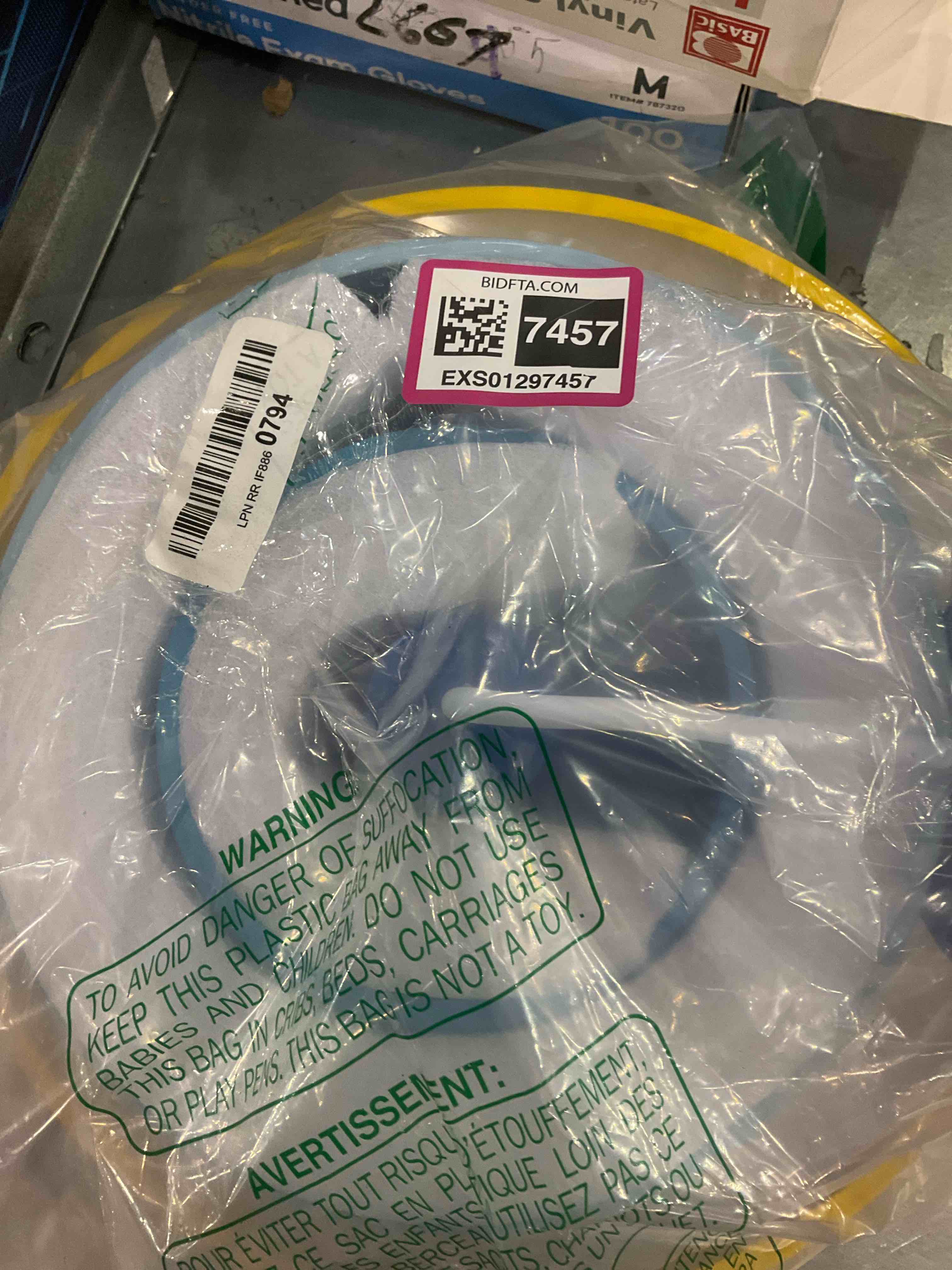 https://s3.amazonaws.com/lotting-images-prod/BargainHunt/EXS01297457_1712748194278.jpeg