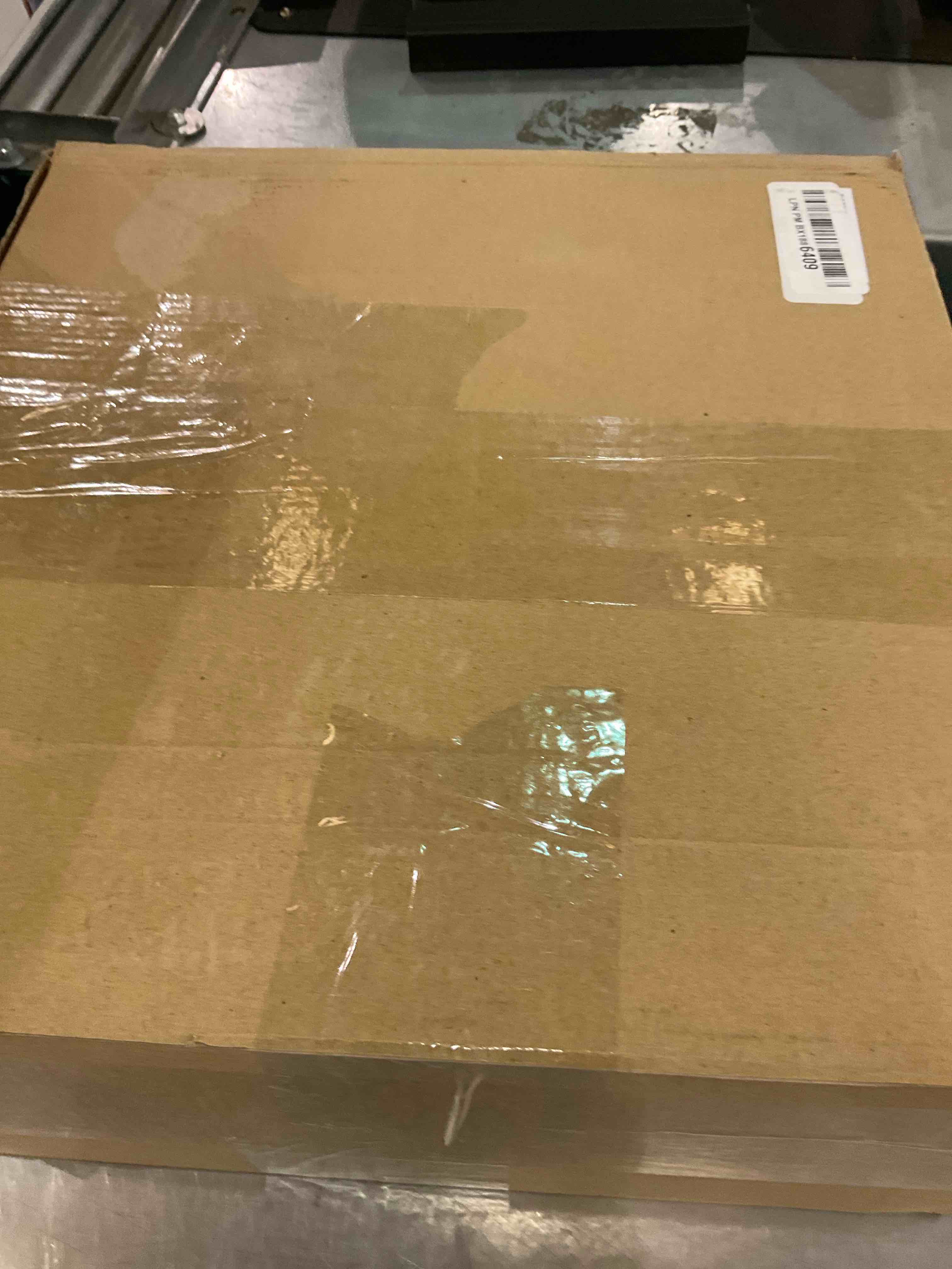 https://s3.amazonaws.com/lotting-images-prod/BargainHunt/EXS01298193_1712761981032.jpeg