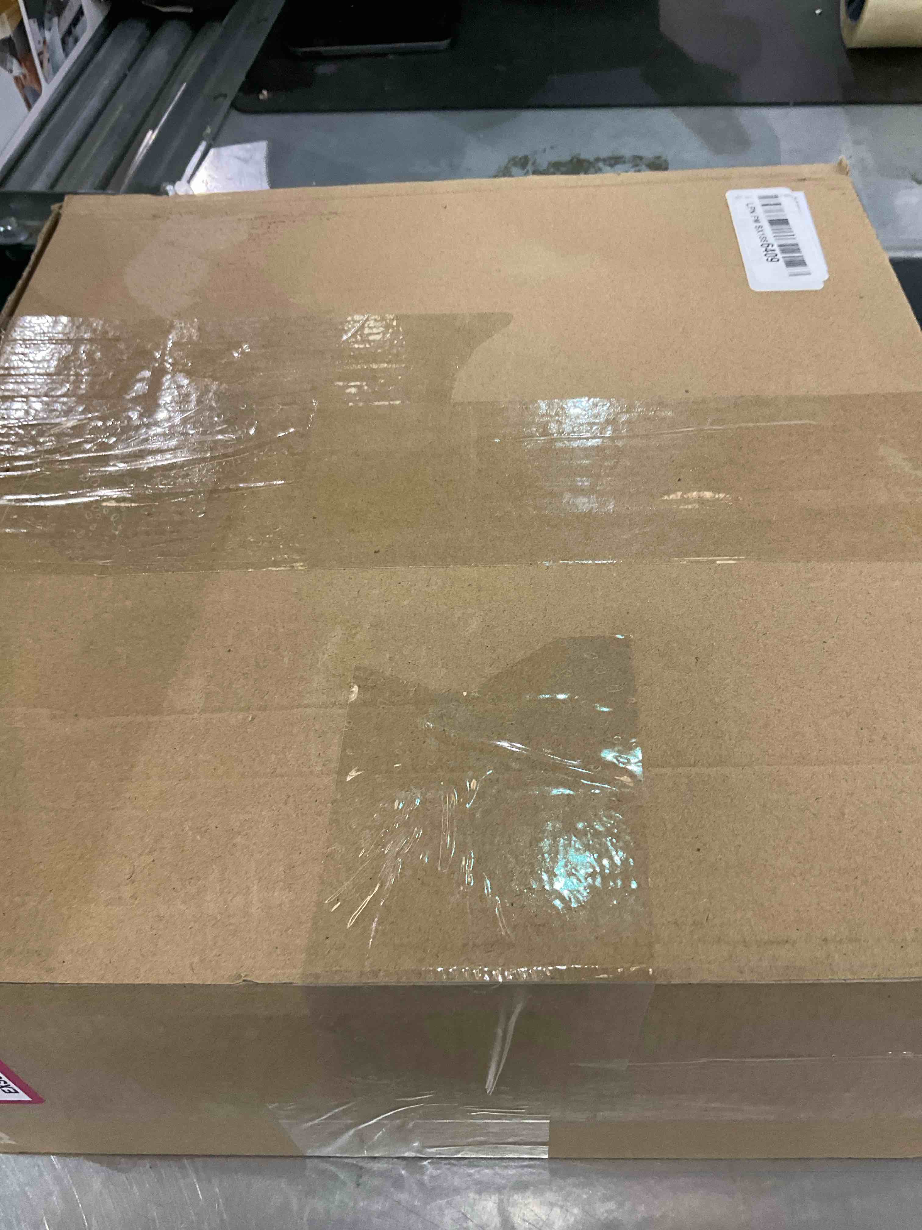 https://s3.amazonaws.com/lotting-images-prod/BargainHunt/EXS01298193_1712762000003.jpeg