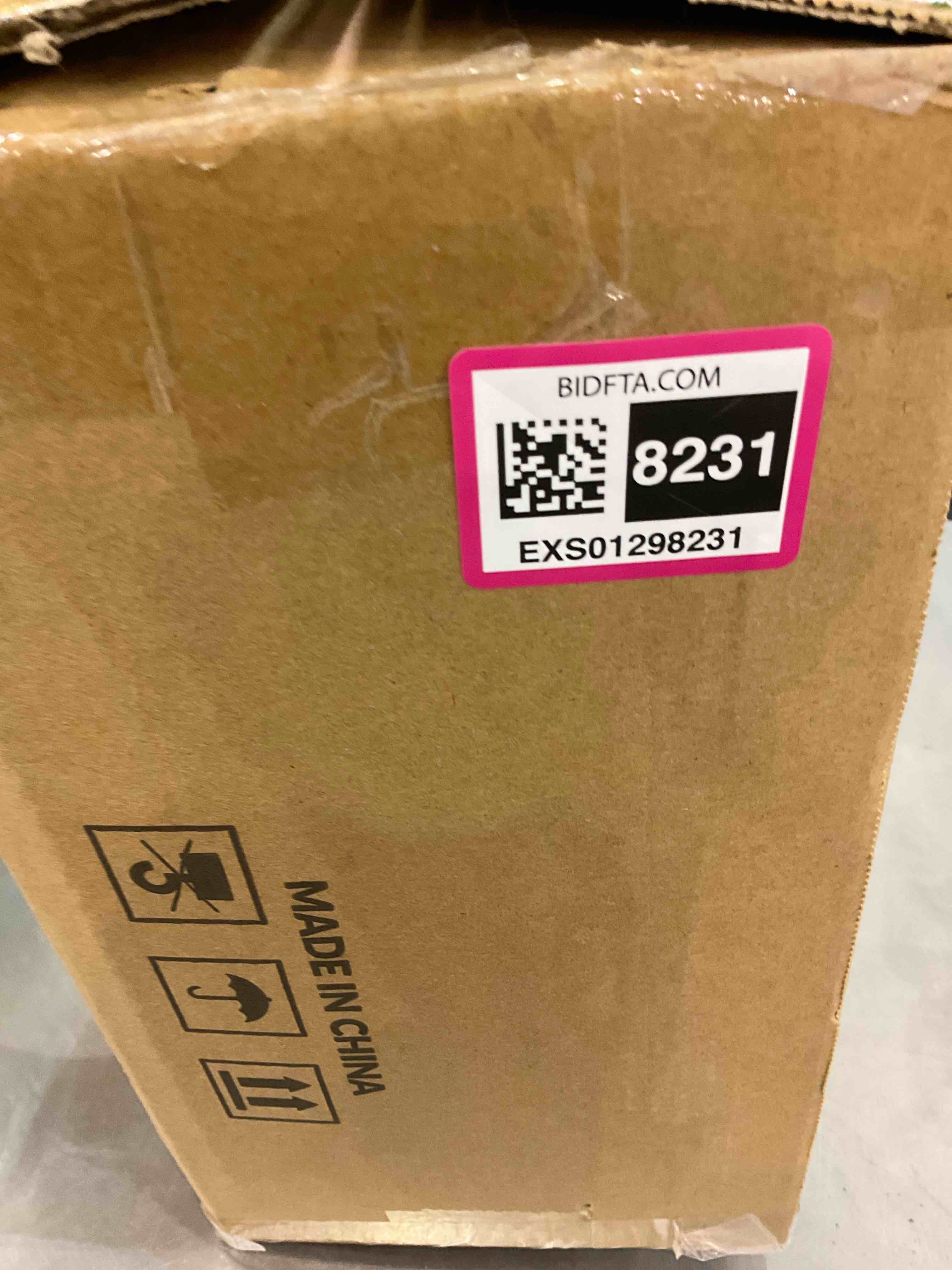 https://s3.amazonaws.com/lotting-images-prod/BargainHunt/EXS01298231_1712762292840.jpeg
