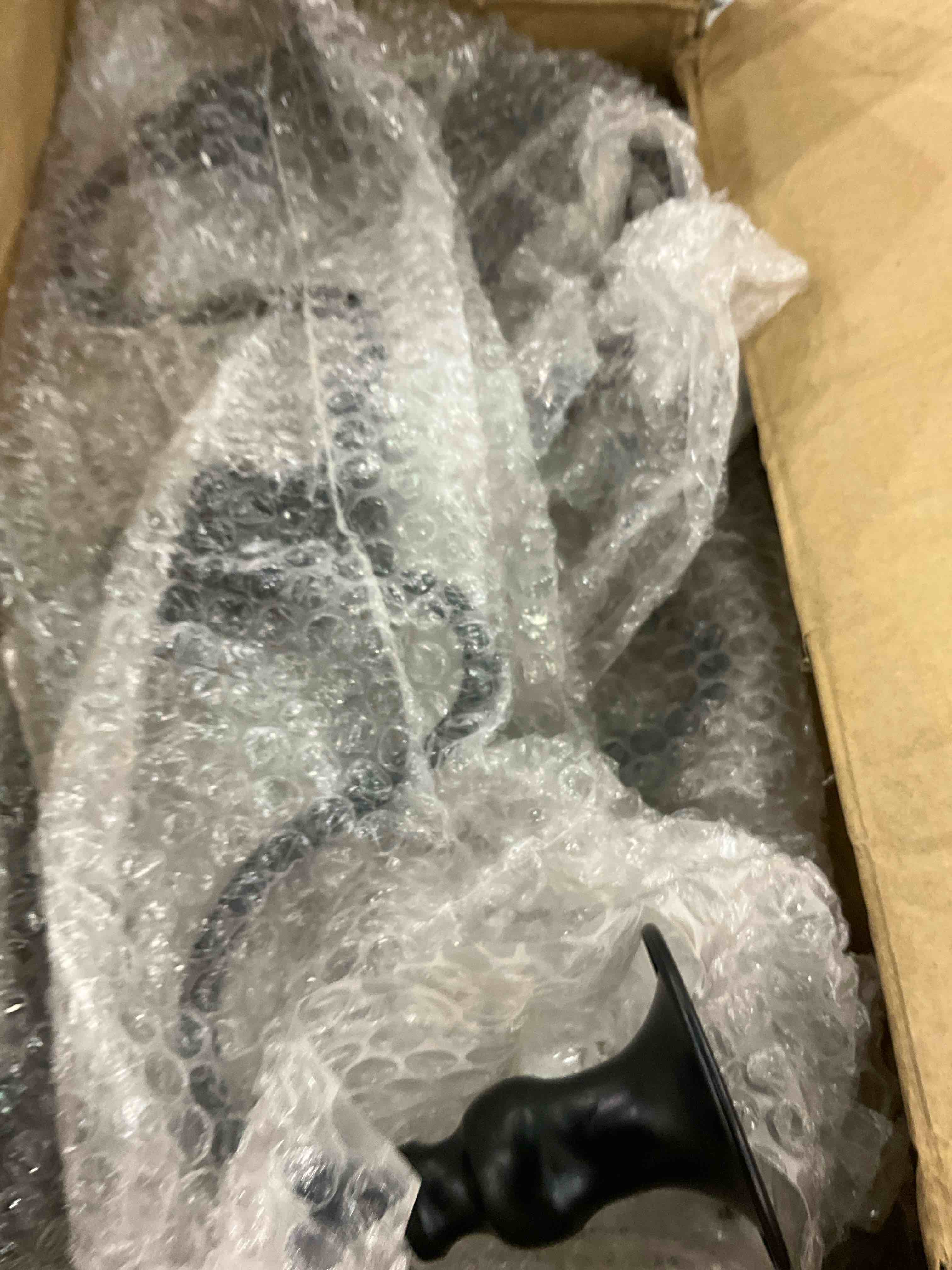 https://s3.amazonaws.com/lotting-images-prod/BargainHunt/EXS01298262_1712835588978.jpeg