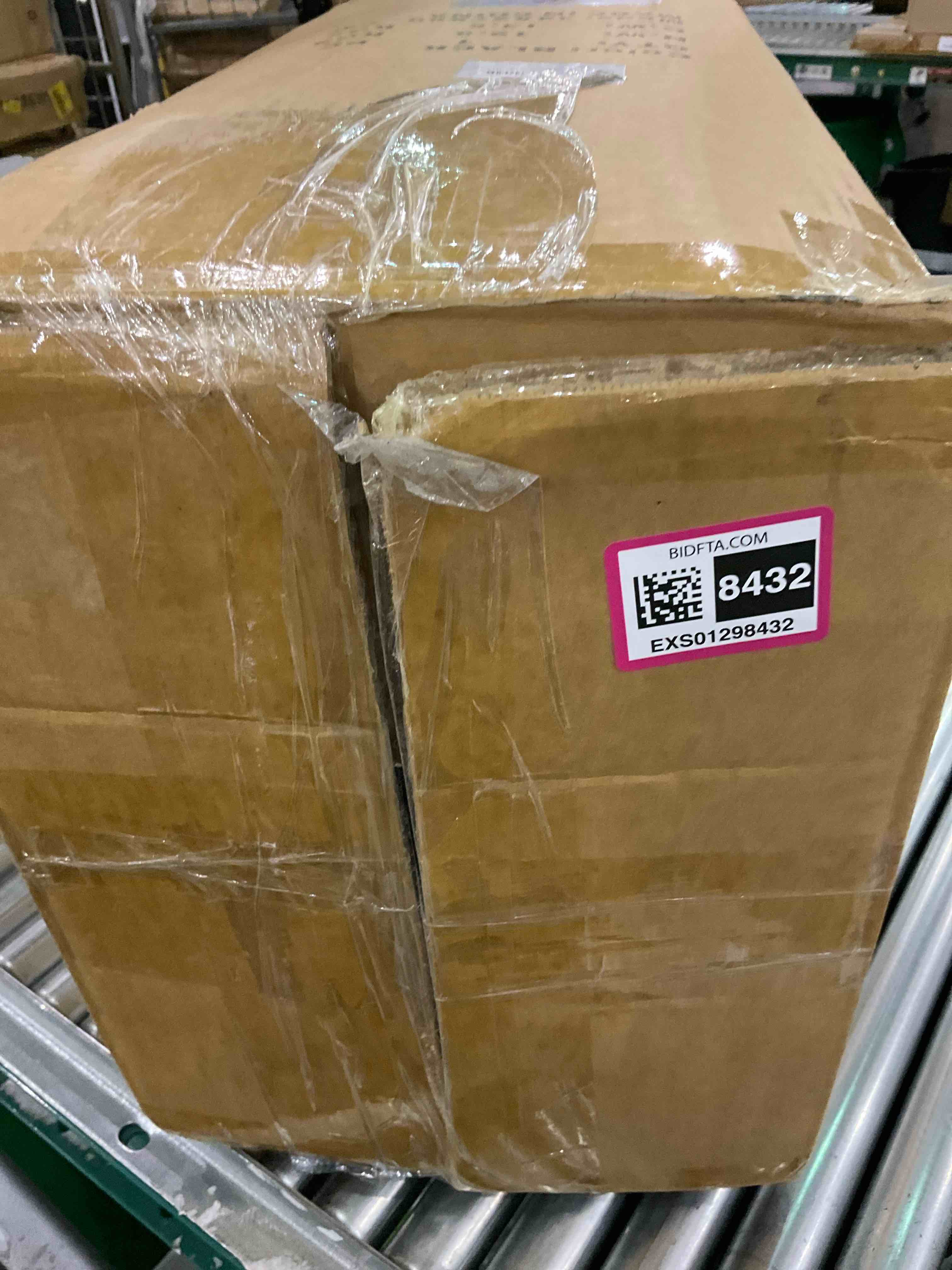 https://s3.amazonaws.com/lotting-images-prod/BargainHunt/EXS01298432_1713180661847.jpeg