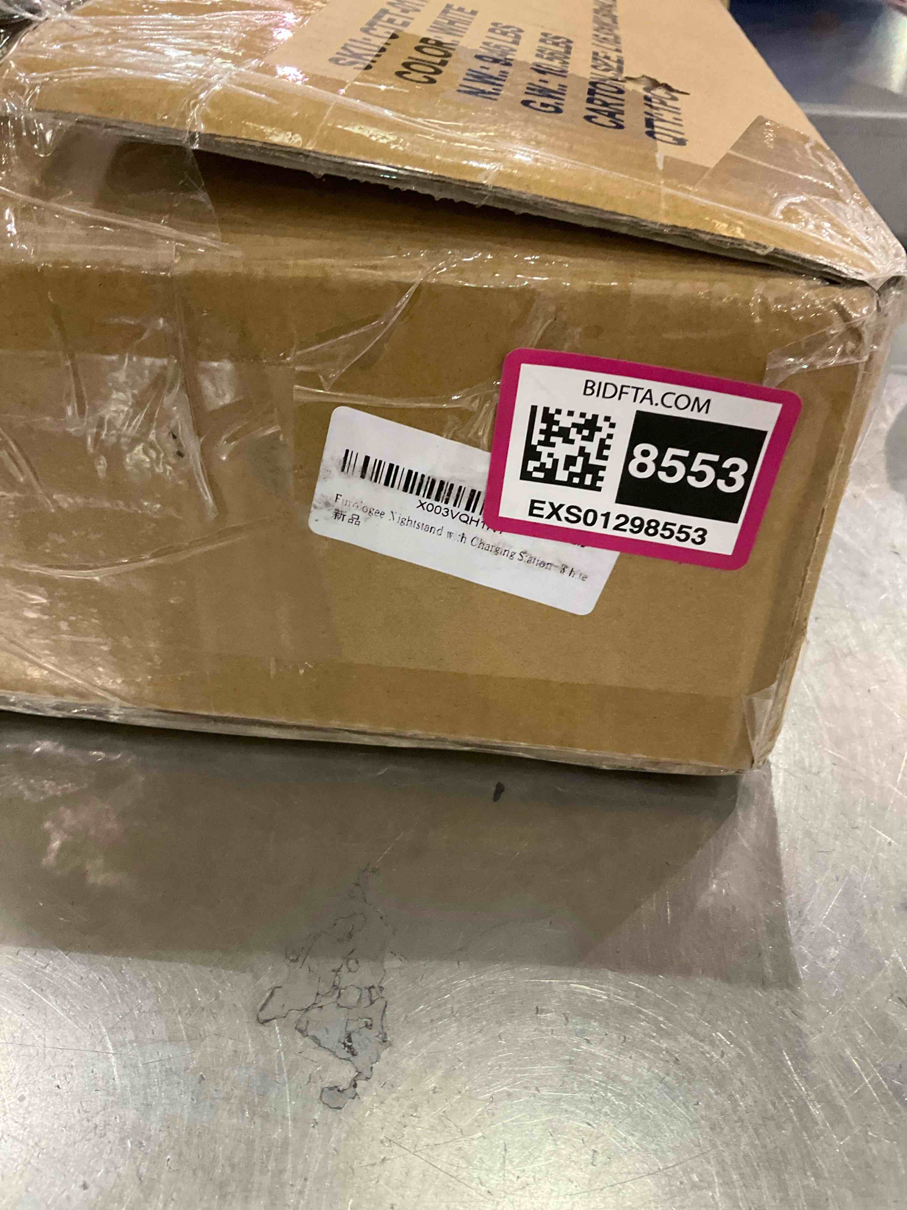 https://s3.amazonaws.com/lotting-images-prod/BargainHunt/EXS01298553_1712768678187.jpeg