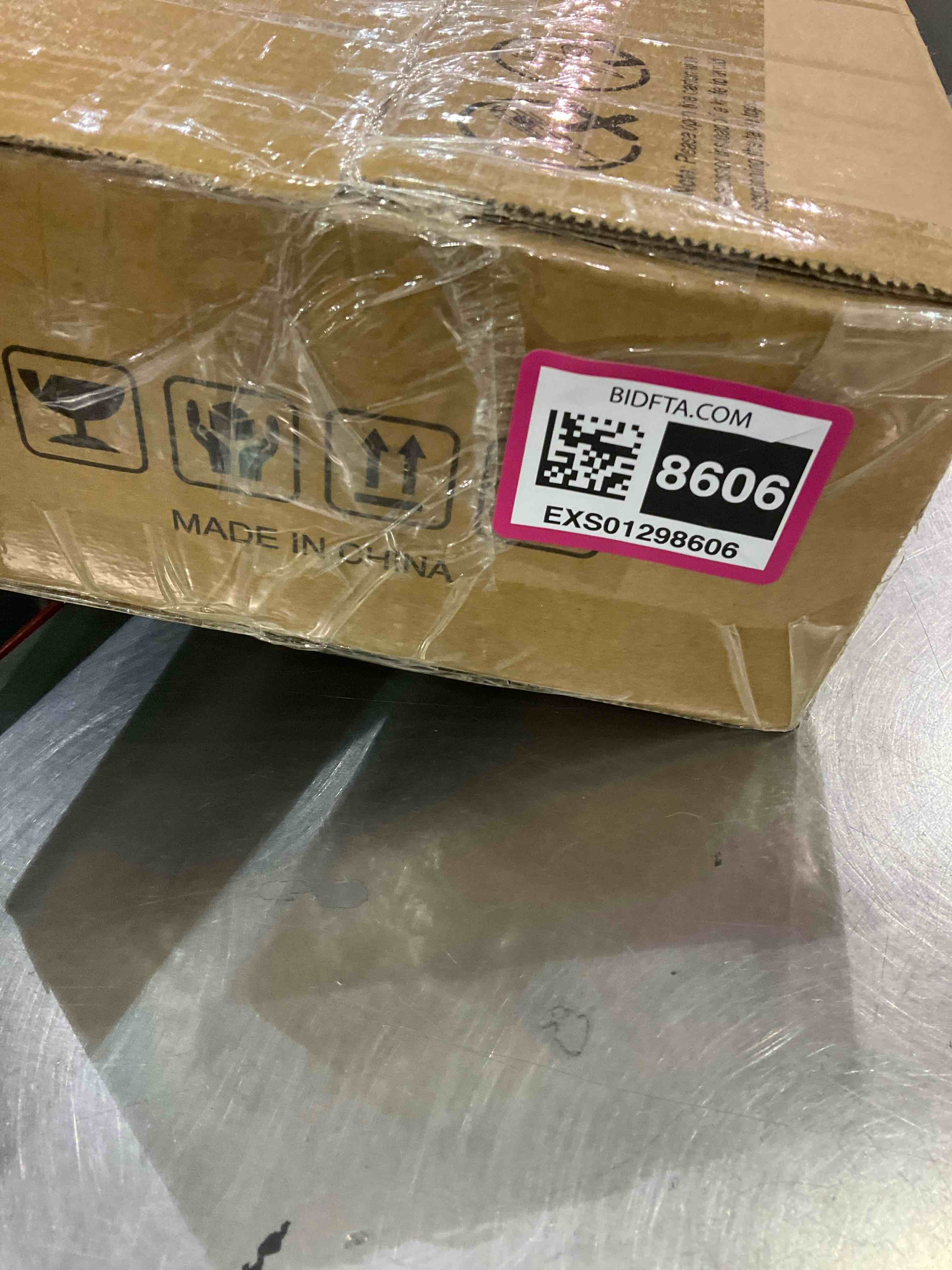https://s3.amazonaws.com/lotting-images-prod/BargainHunt/EXS01298606_1712835512691.jpeg