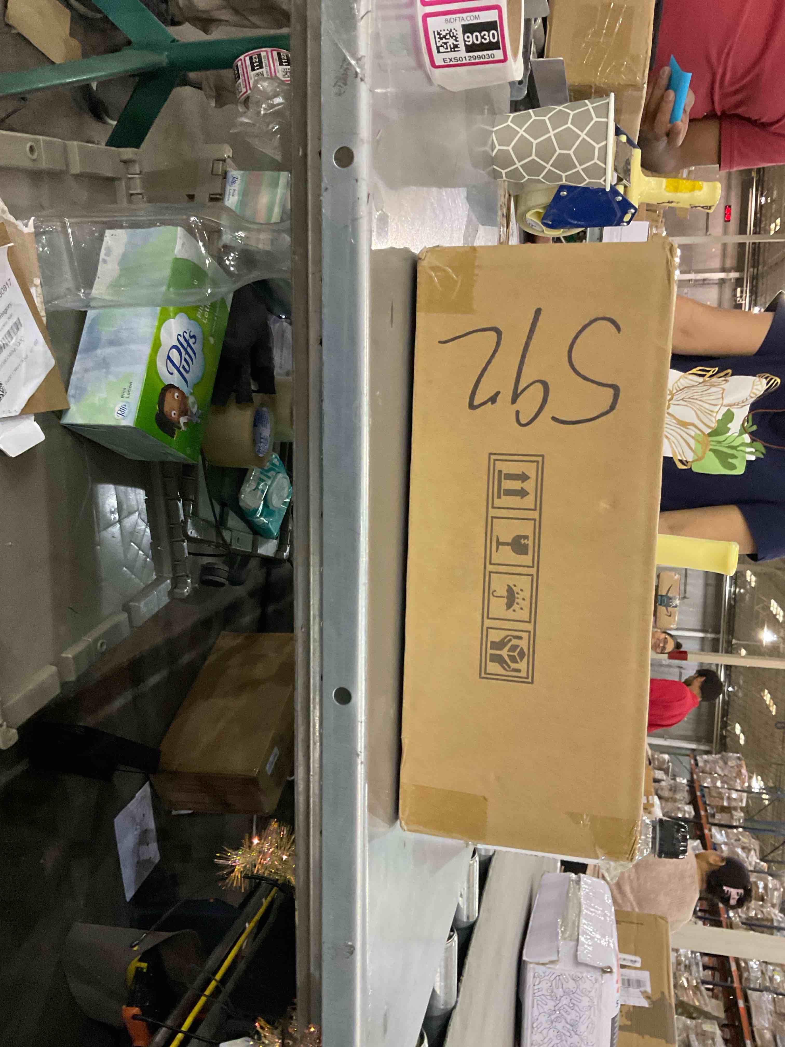 TomCare Watch Box Watch Case Watch Organizer HolderÂ Jewelry Box Drawer Sunglasses Display Case Storage Organizer Lockable with Glass Top and PU Leather for Men Women, Black&Beige