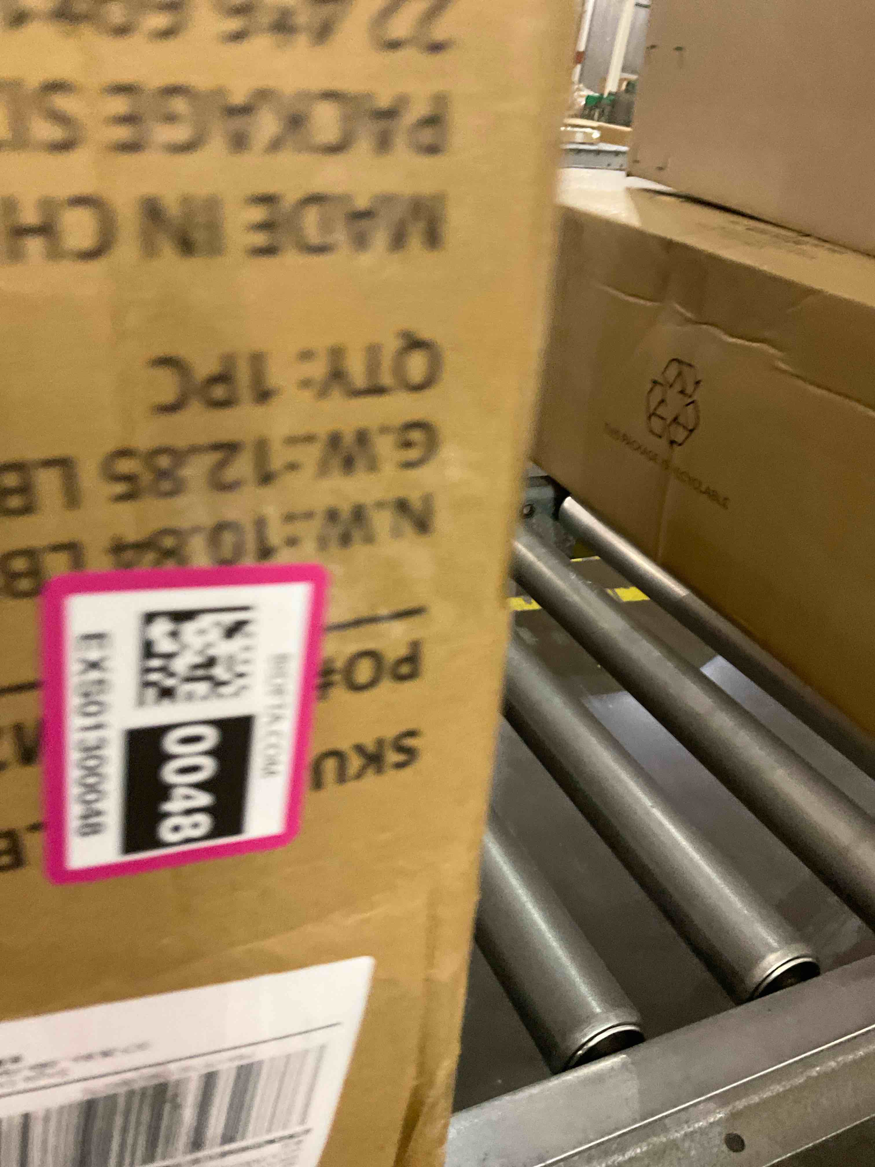 https://s3.amazonaws.com/lotting-images-prod/BargainHunt/EXS01300048_1710936882564.jpeg