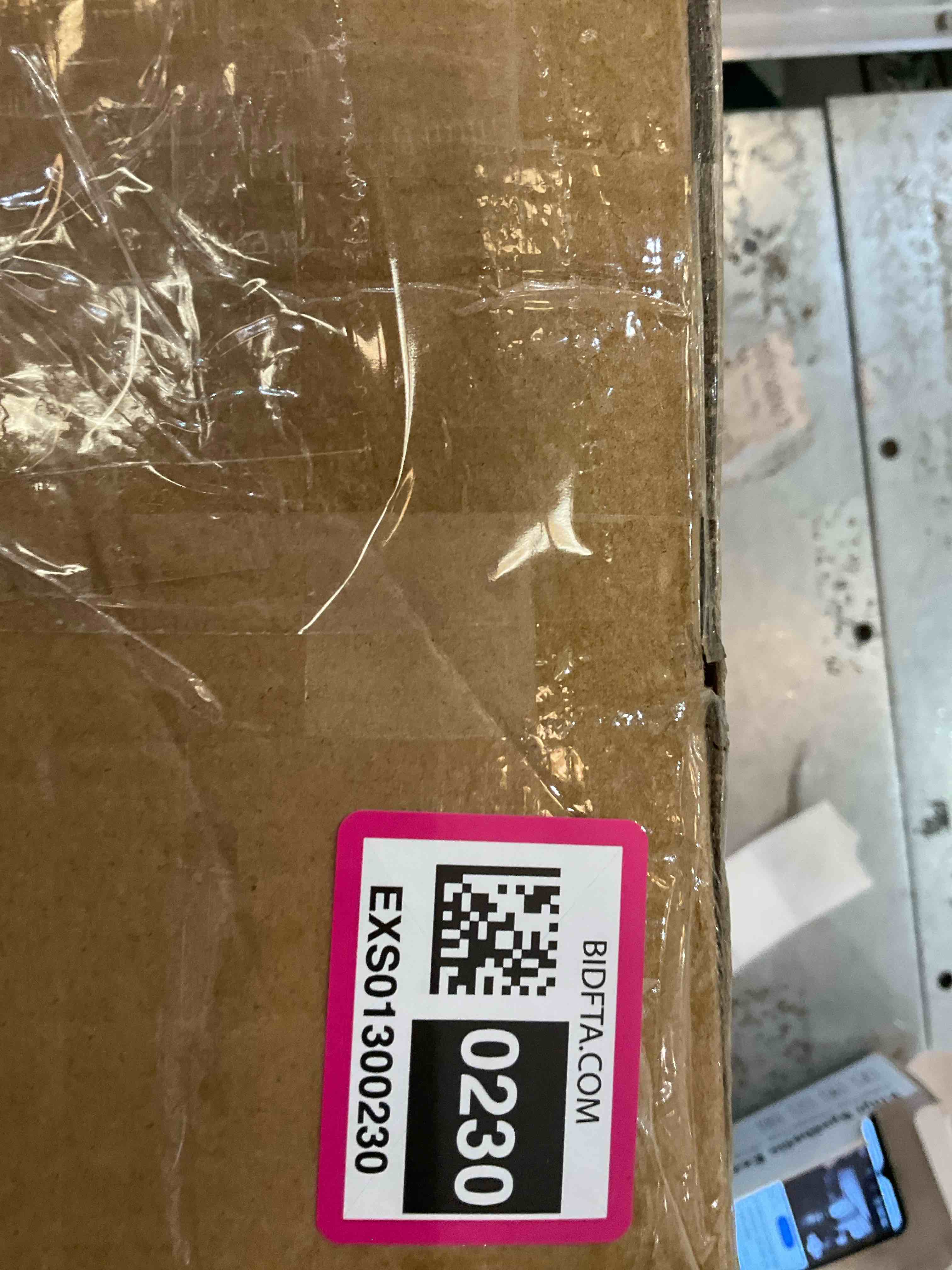 https://s3.amazonaws.com/lotting-images-prod/BargainHunt/EXS01300230_1710956451357.jpeg