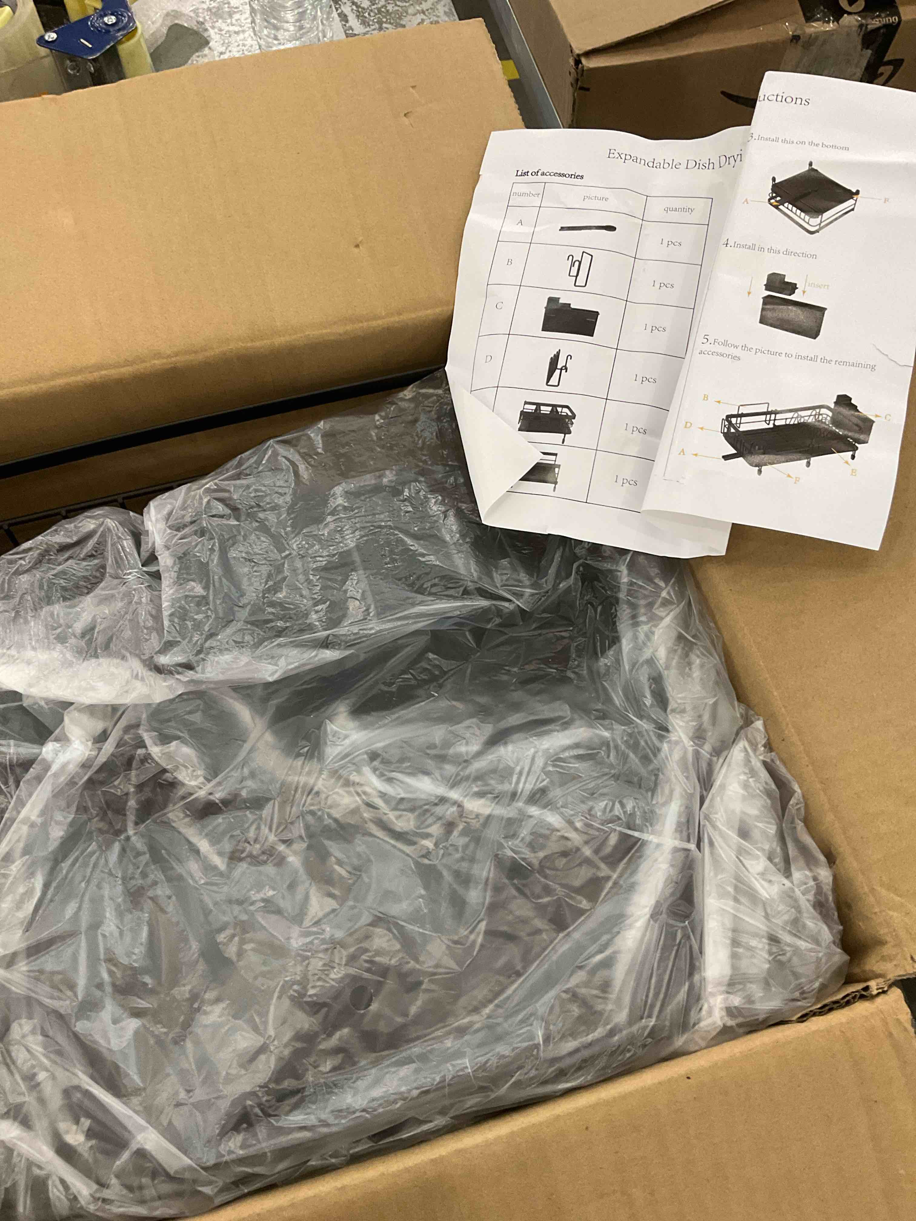 https://s3.amazonaws.com/lotting-images-prod/BargainHunt/EXS01301844_1709834342929.jpeg