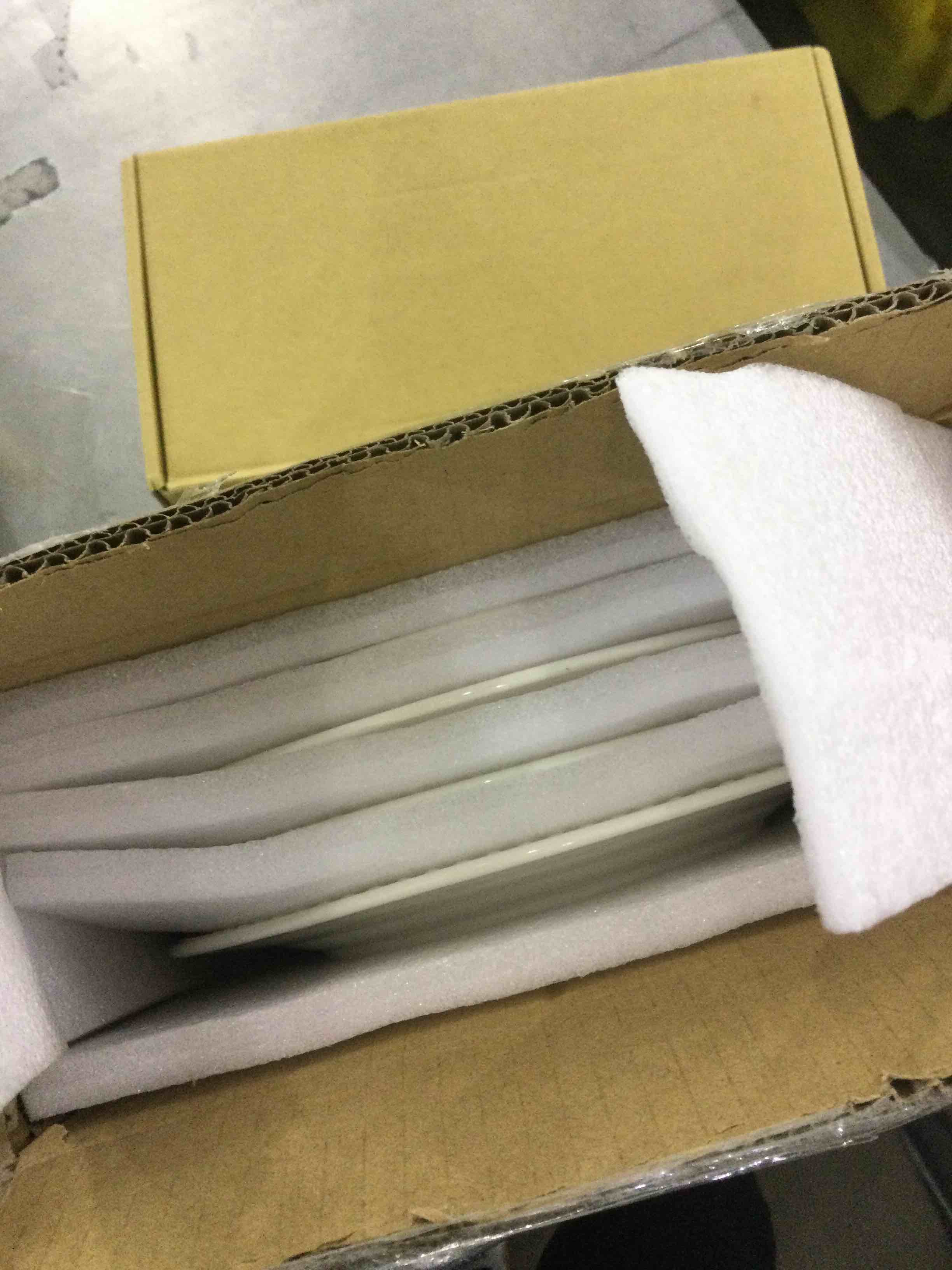 https://s3.amazonaws.com/lotting-images-prod/BargainHunt/EXS01302523_1709755661576.jpeg
