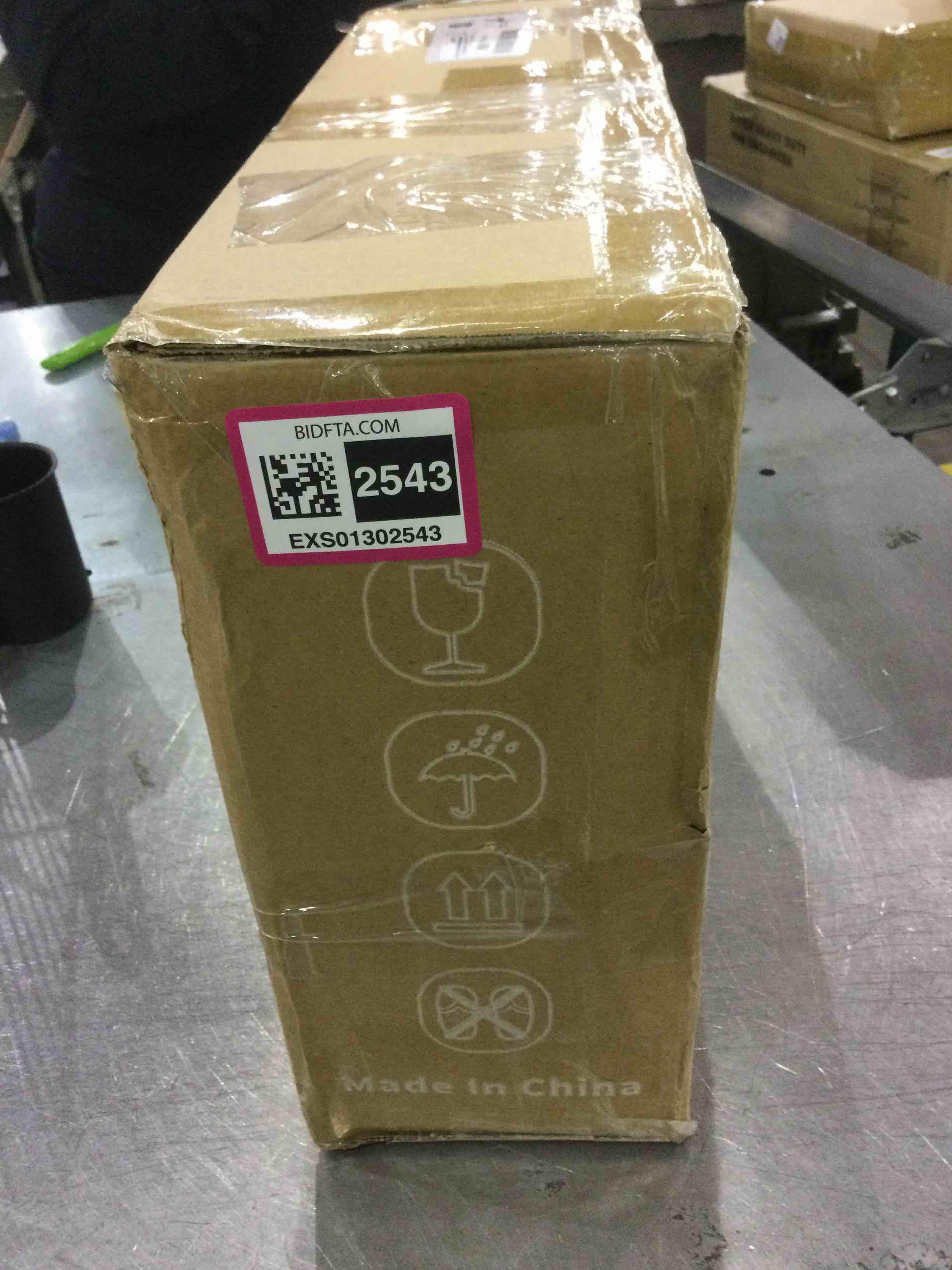 https://s3.amazonaws.com/lotting-images-prod/BargainHunt/EXS01302543_1709814032095.jpeg