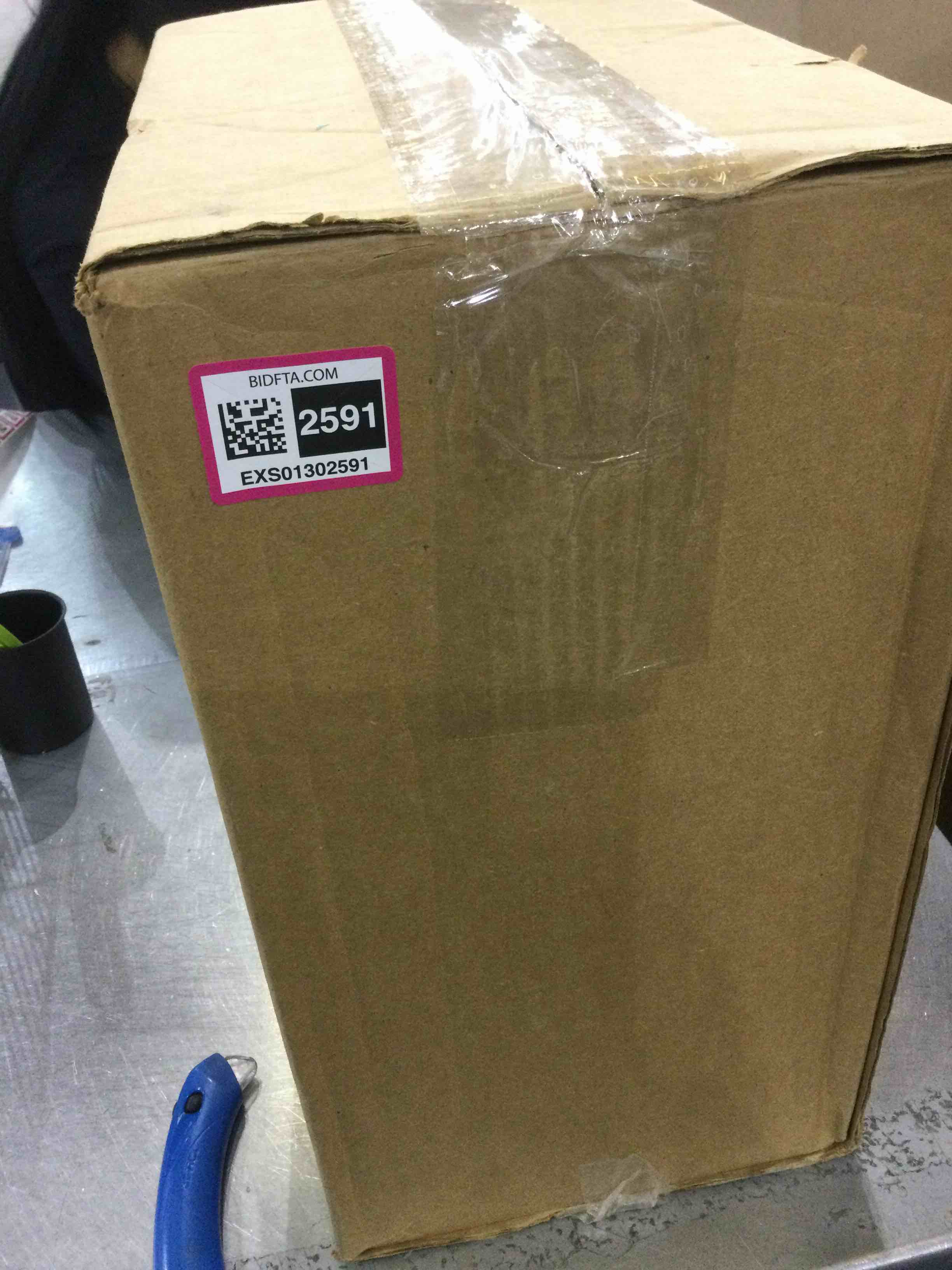 https://s3.amazonaws.com/lotting-images-prod/BargainHunt/EXS01302591_1709818336537.jpeg