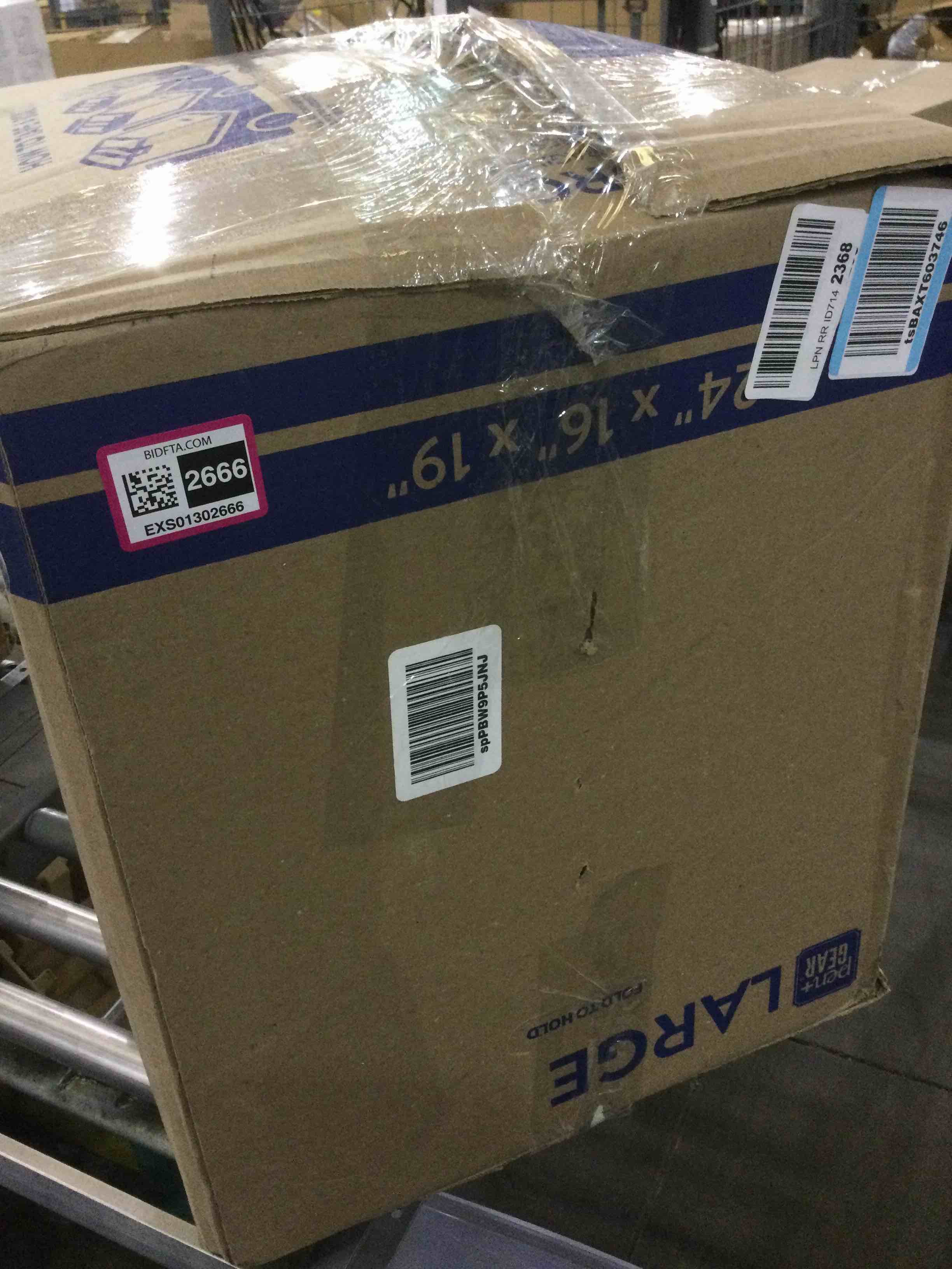 https://s3.amazonaws.com/lotting-images-prod/BargainHunt/EXS01302666_1709827488468.jpeg