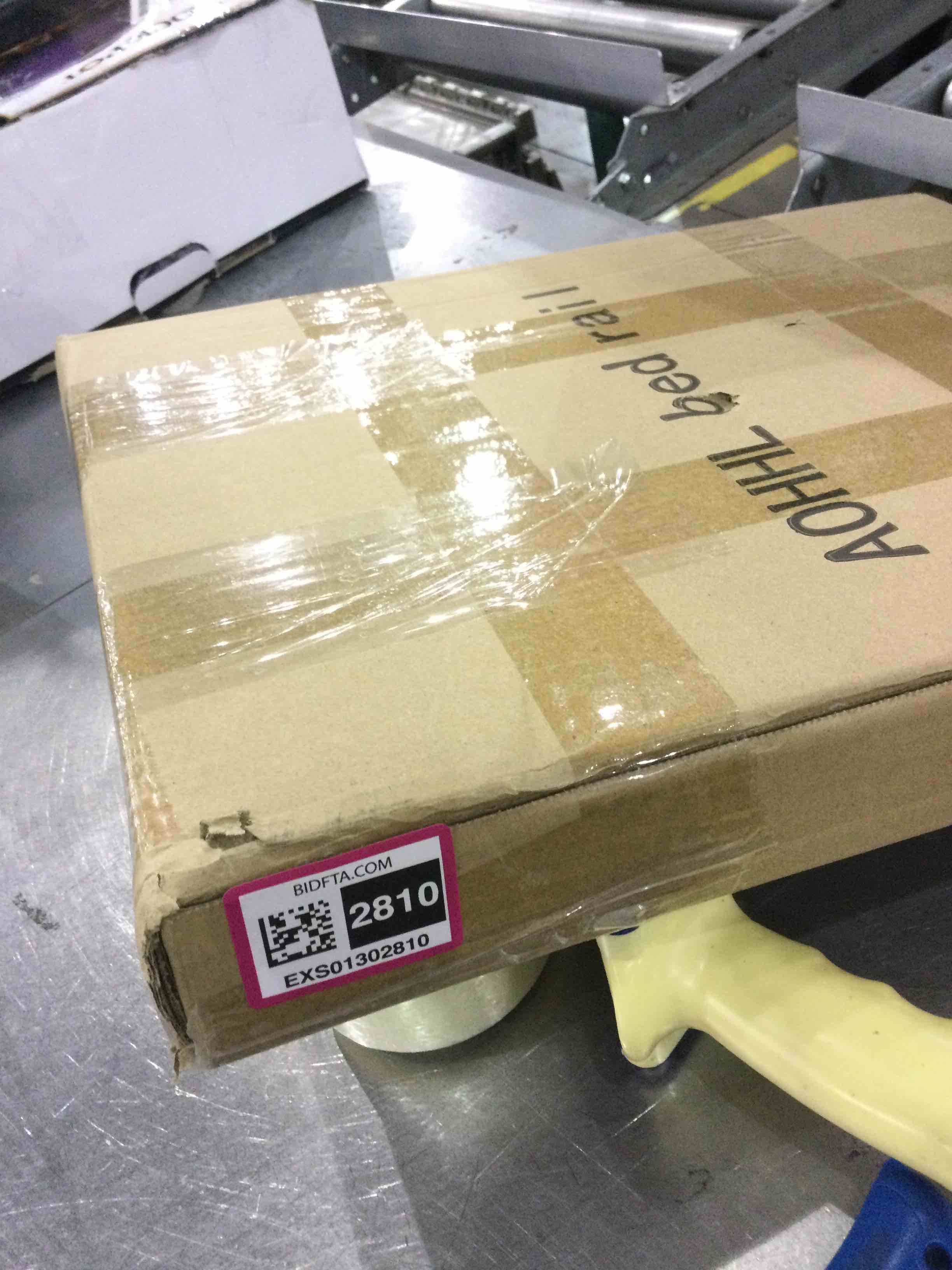 https://s3.amazonaws.com/lotting-images-prod/BargainHunt/EXS01302810_1709904676691.jpeg