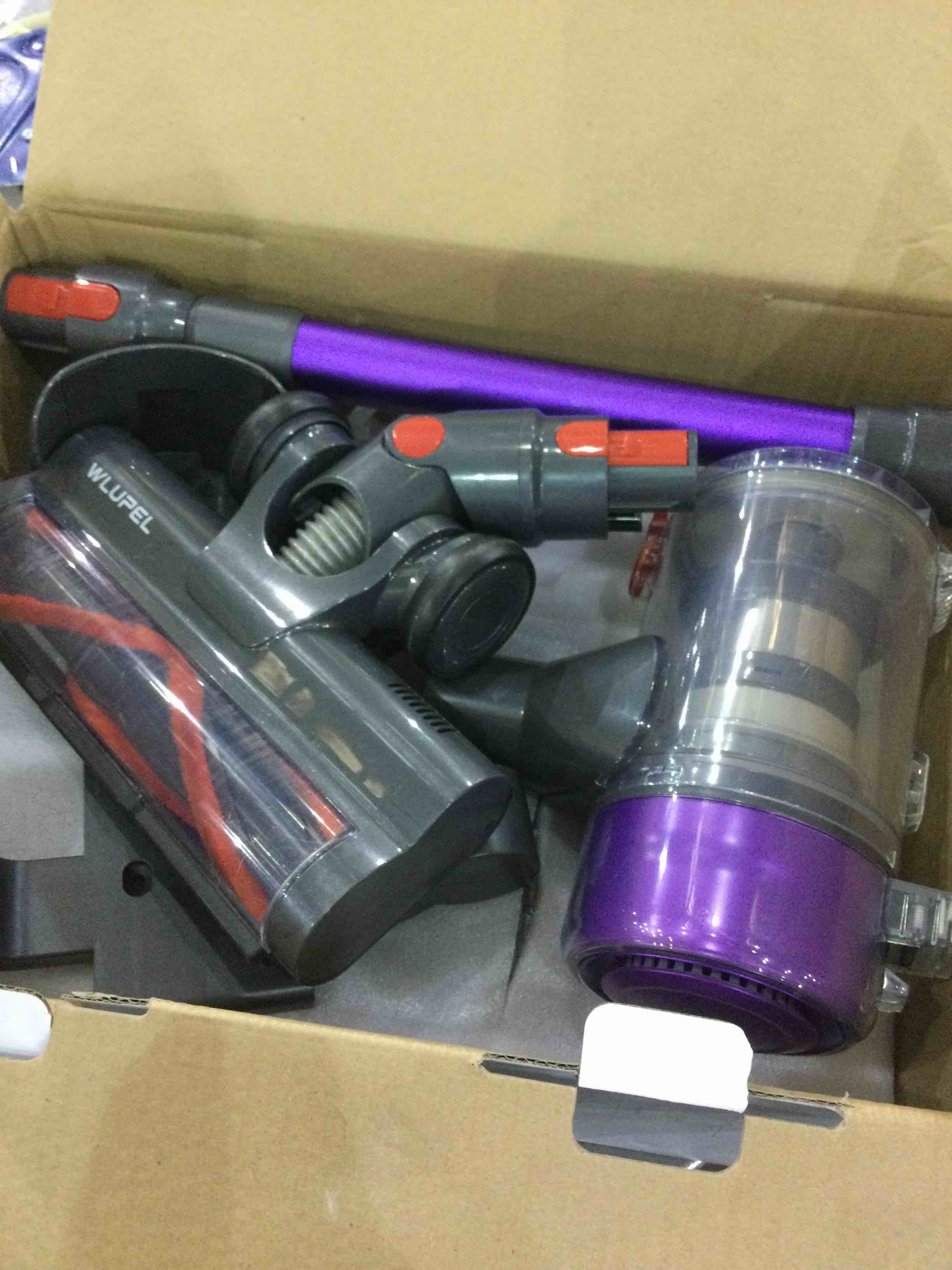 https://s3.amazonaws.com/lotting-images-prod/BargainHunt/EXS01302839_1709909071577.jpeg