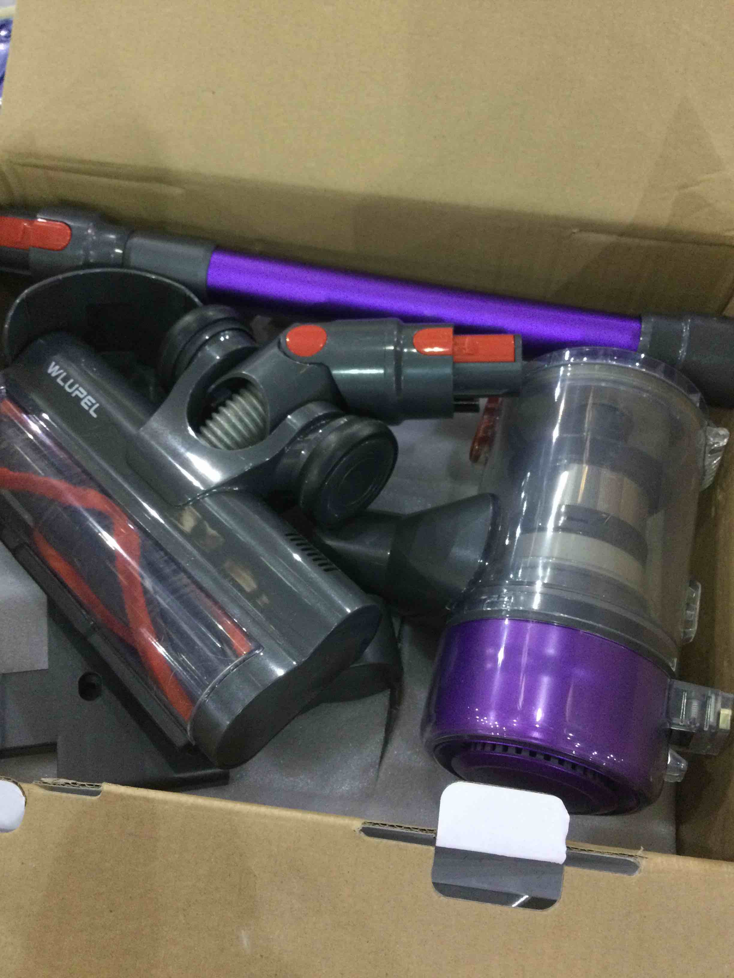 https://s3.amazonaws.com/lotting-images-prod/BargainHunt/EXS01302839_1709909072843.jpeg