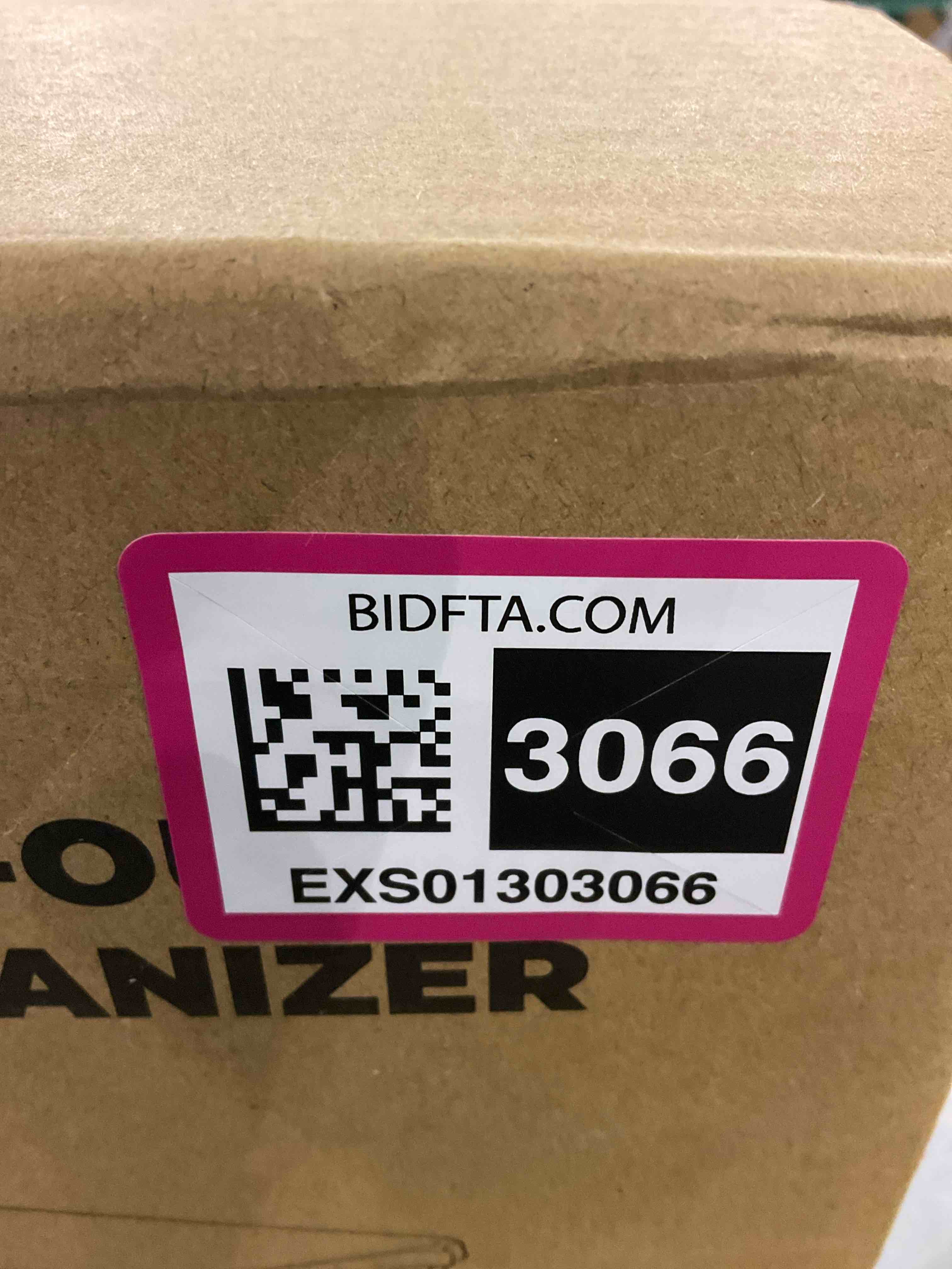https://s3.amazonaws.com/lotting-images-prod/BargainHunt/EXS01303066_1709668629048.jpeg