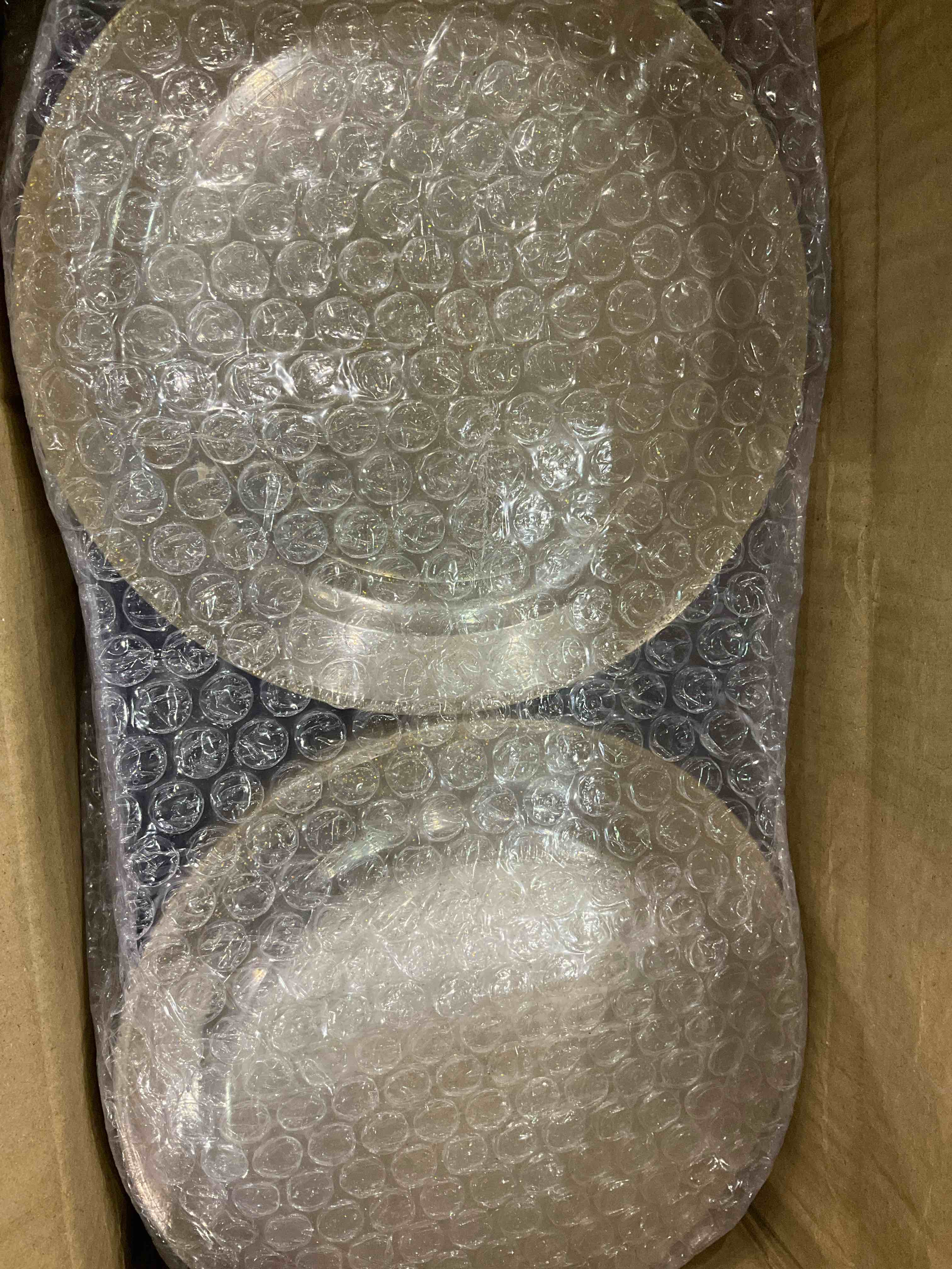 https://s3.amazonaws.com/lotting-images-prod/BargainHunt/EXS01303074_1709727131429.jpeg
