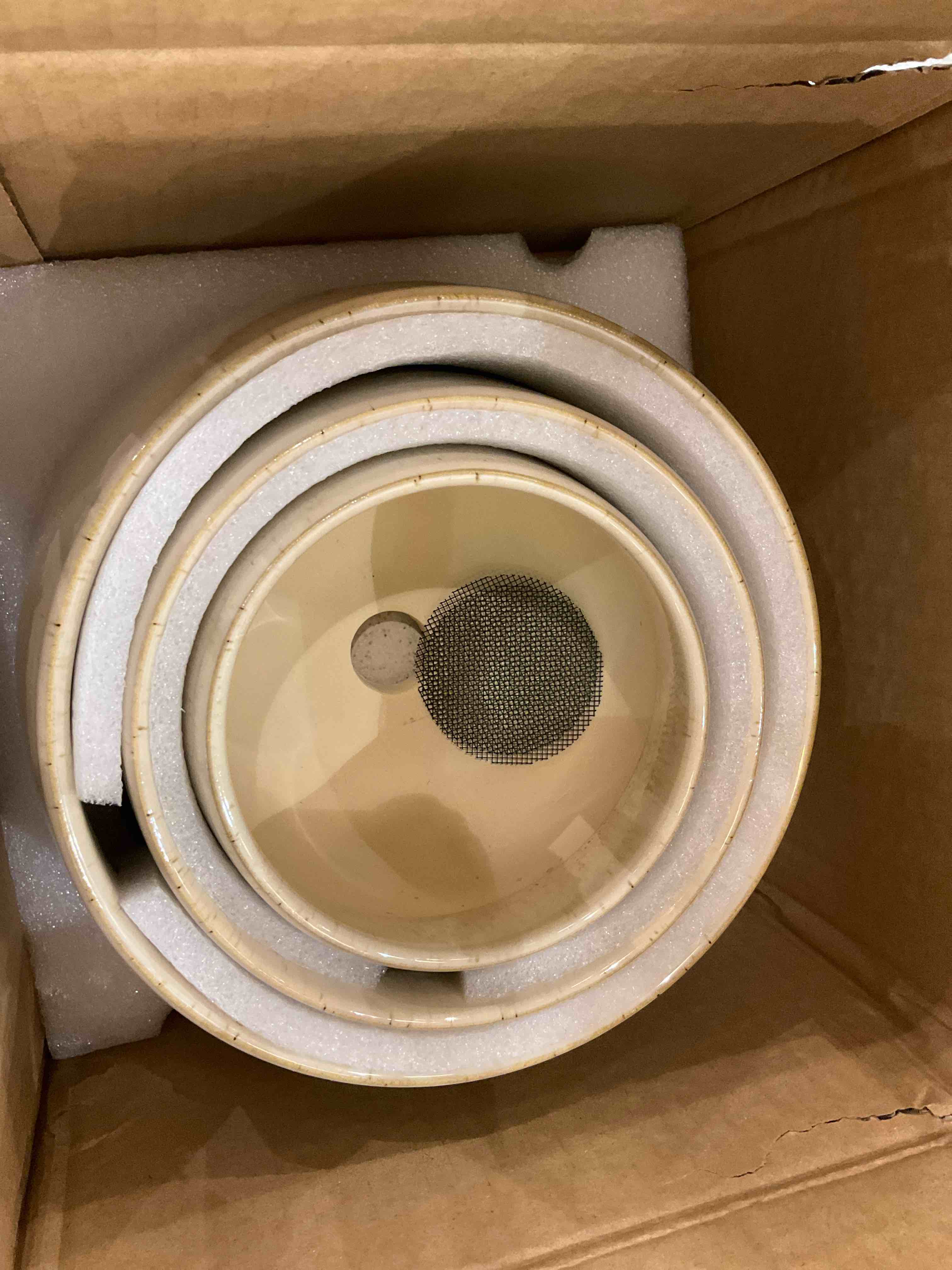 https://s3.amazonaws.com/lotting-images-prod/BargainHunt/EXS01303255_1709836627058.jpeg