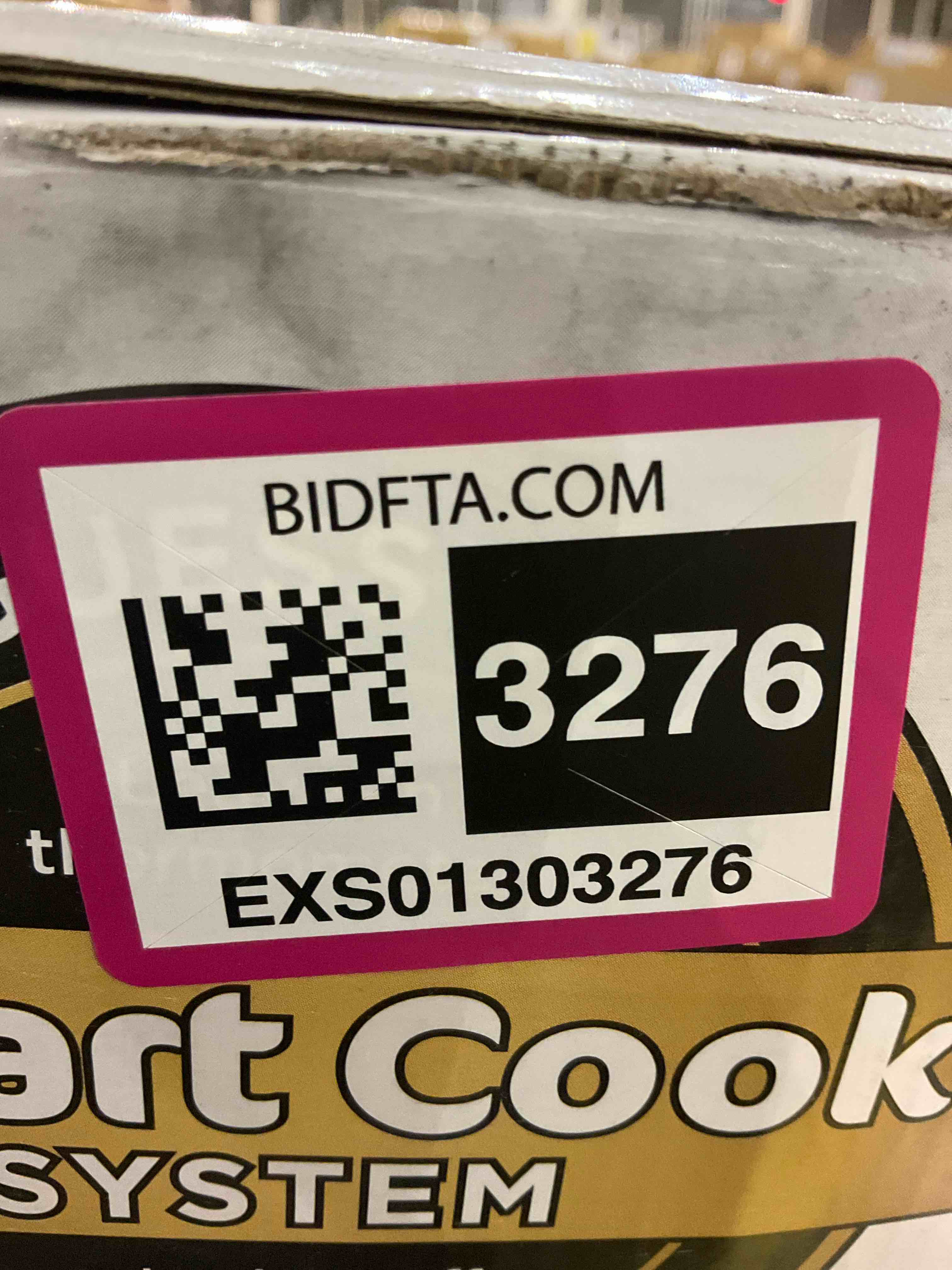 https://s3.amazonaws.com/lotting-images-prod/BargainHunt/EXS01303276_1709901302966.jpeg