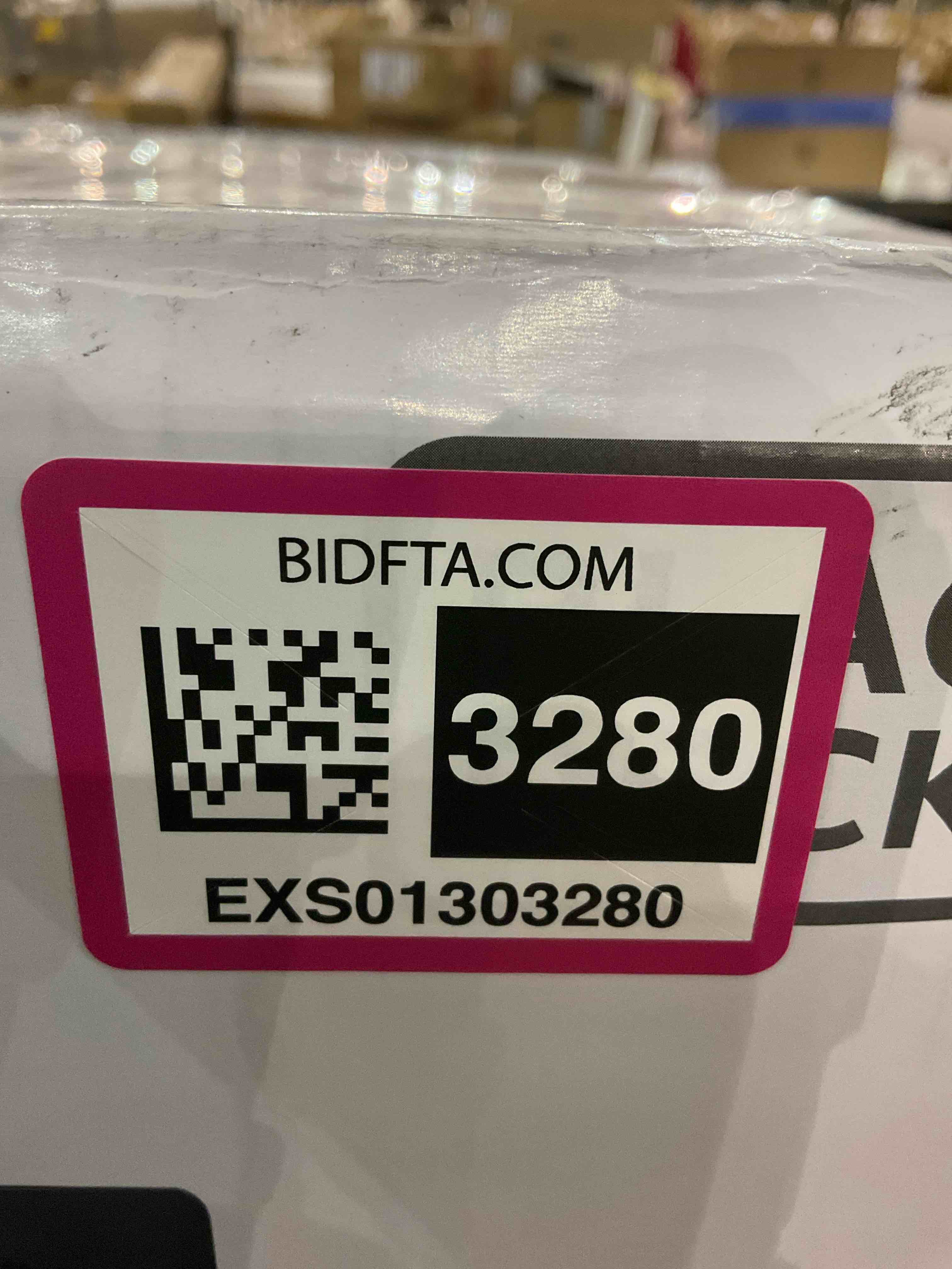 https://s3.amazonaws.com/lotting-images-prod/BargainHunt/EXS01303280_1709901964686.jpeg